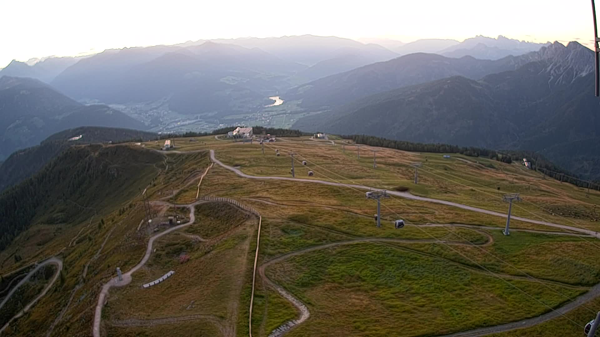 Kronplatz peak | view to Valdaora – Olang