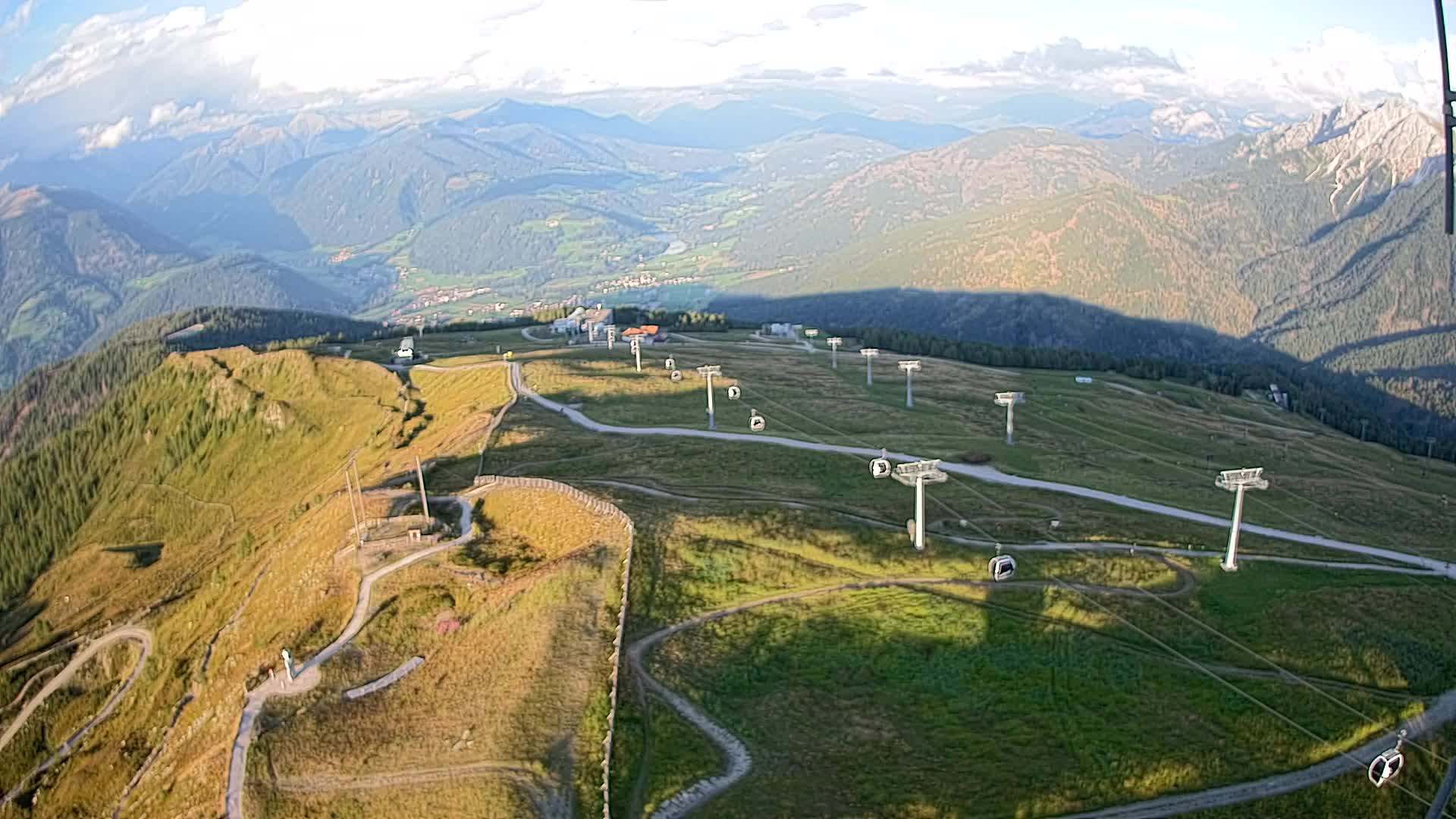 Kronplatz peak | view to Valdaora – Olang