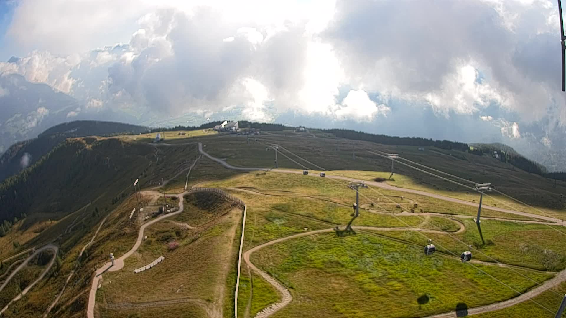 Kronplatz peak | view to Valdaora – Olang