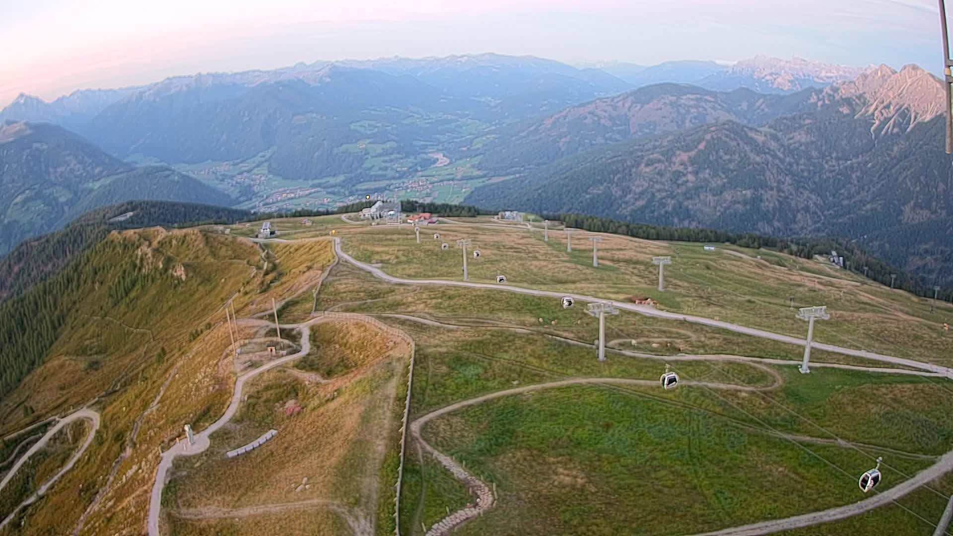 Sommet du Kronplatz | vue sur Valdaora – Olang