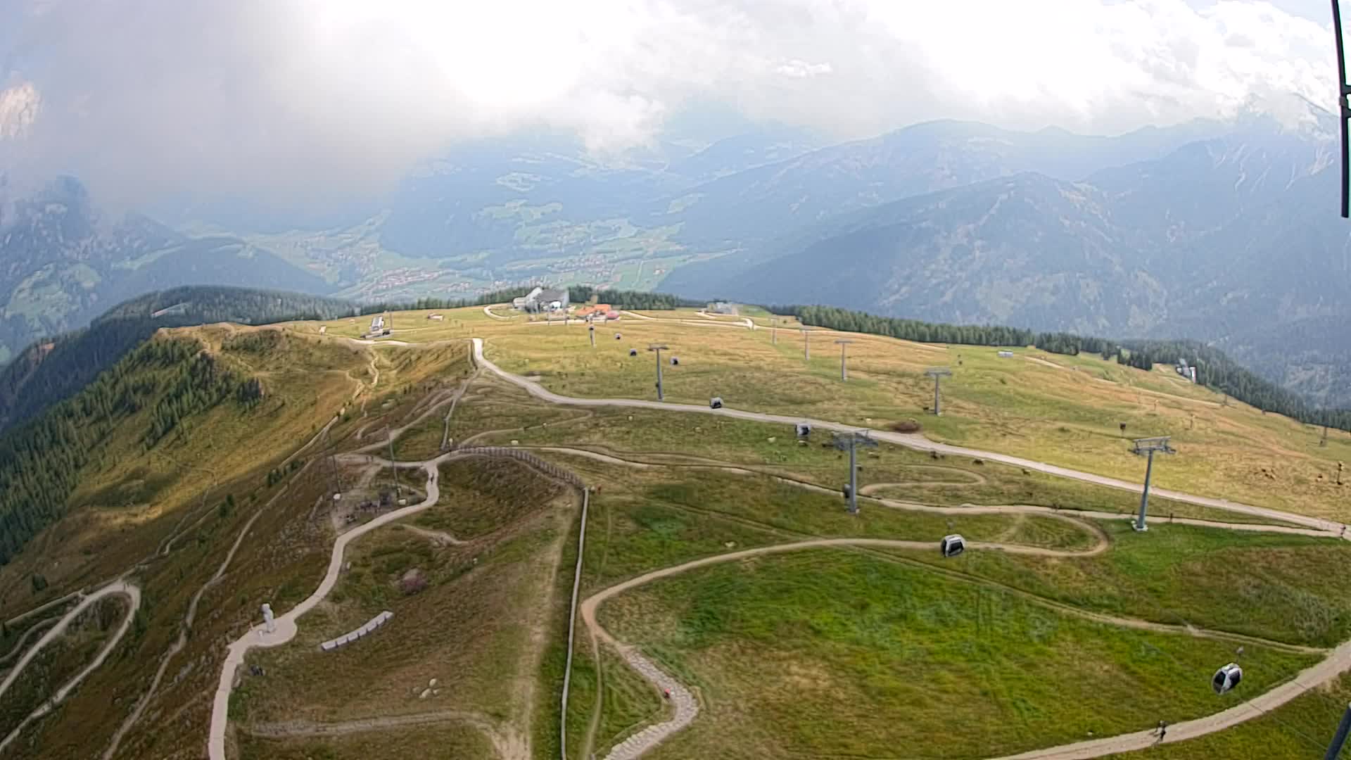Kronplatz peak | view to Valdaora – Olang