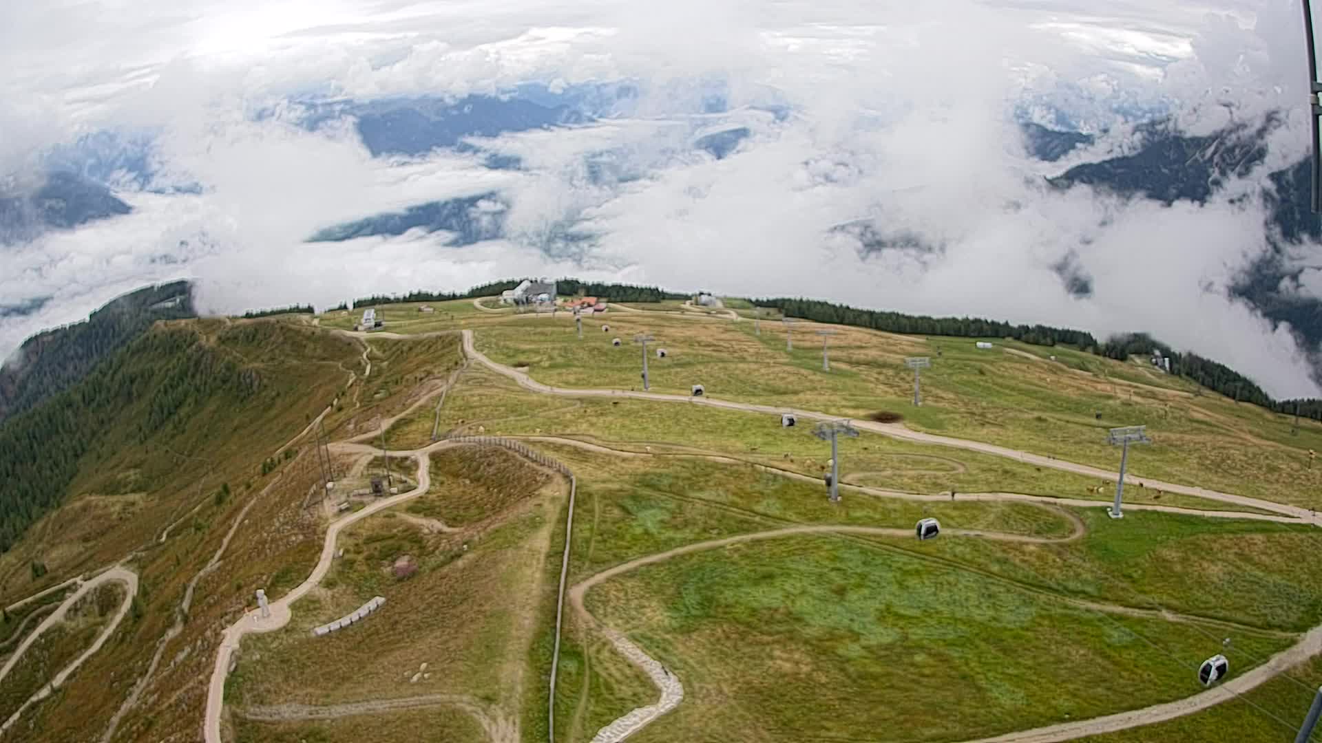 Kronplatz peak | view to Valdaora – Olang