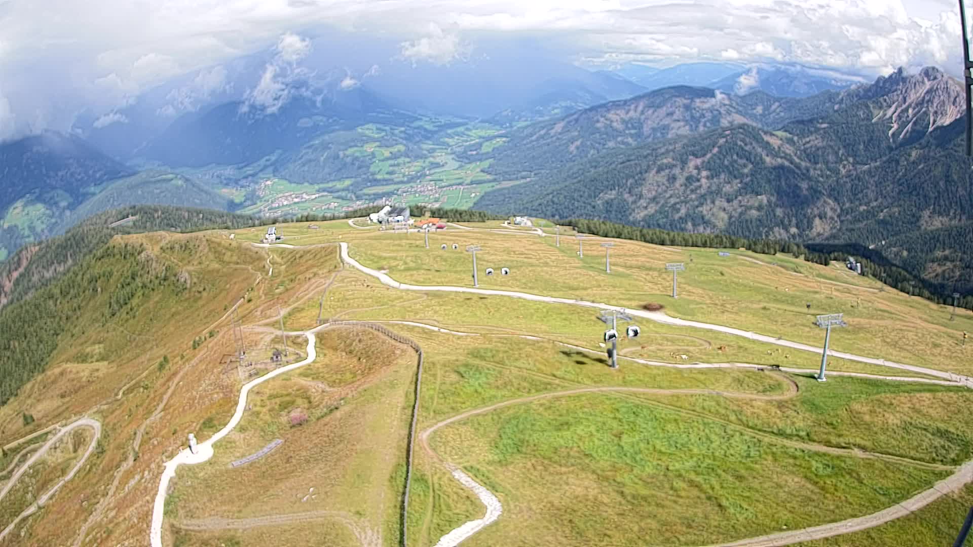 Kronplatz peak | view to Valdaora – Olang