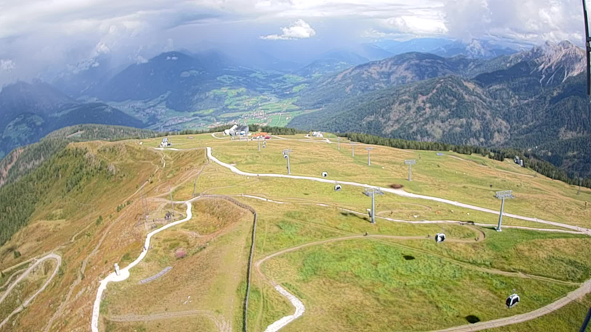 Kronplatz-Gipfel | Blick nach Olang – Valdaora