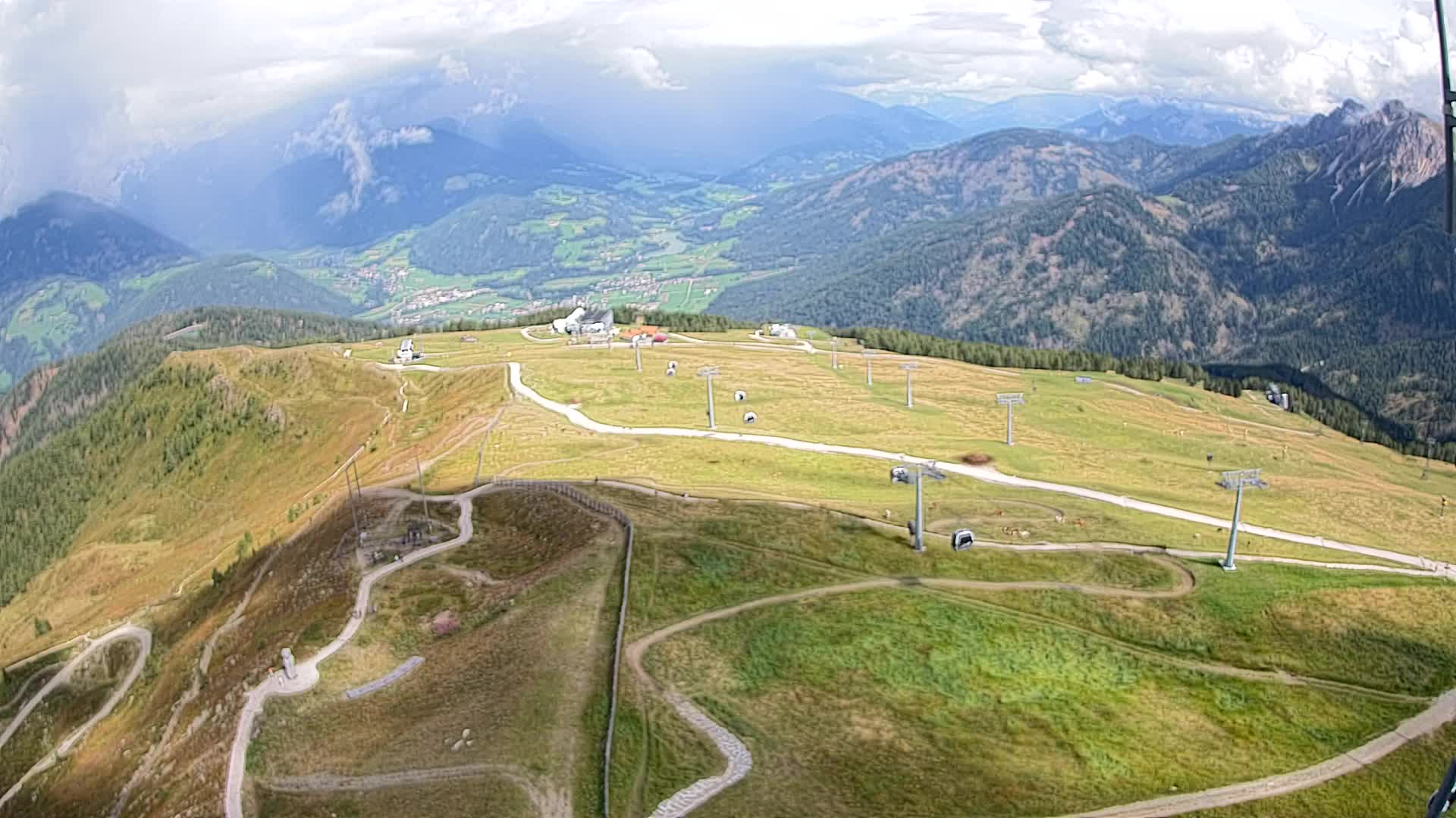 Kronplatz peak | view to Valdaora – Olang