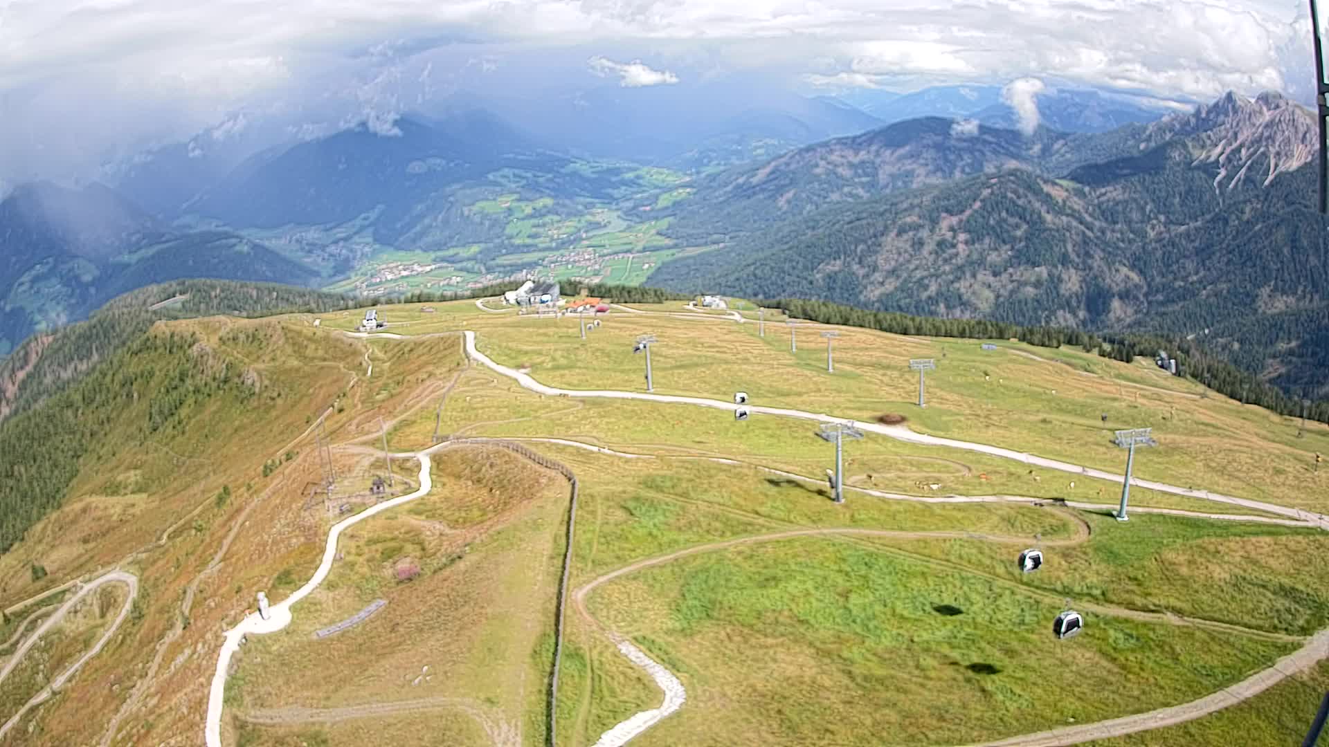 Kronplatz peak | view to Valdaora – Olang