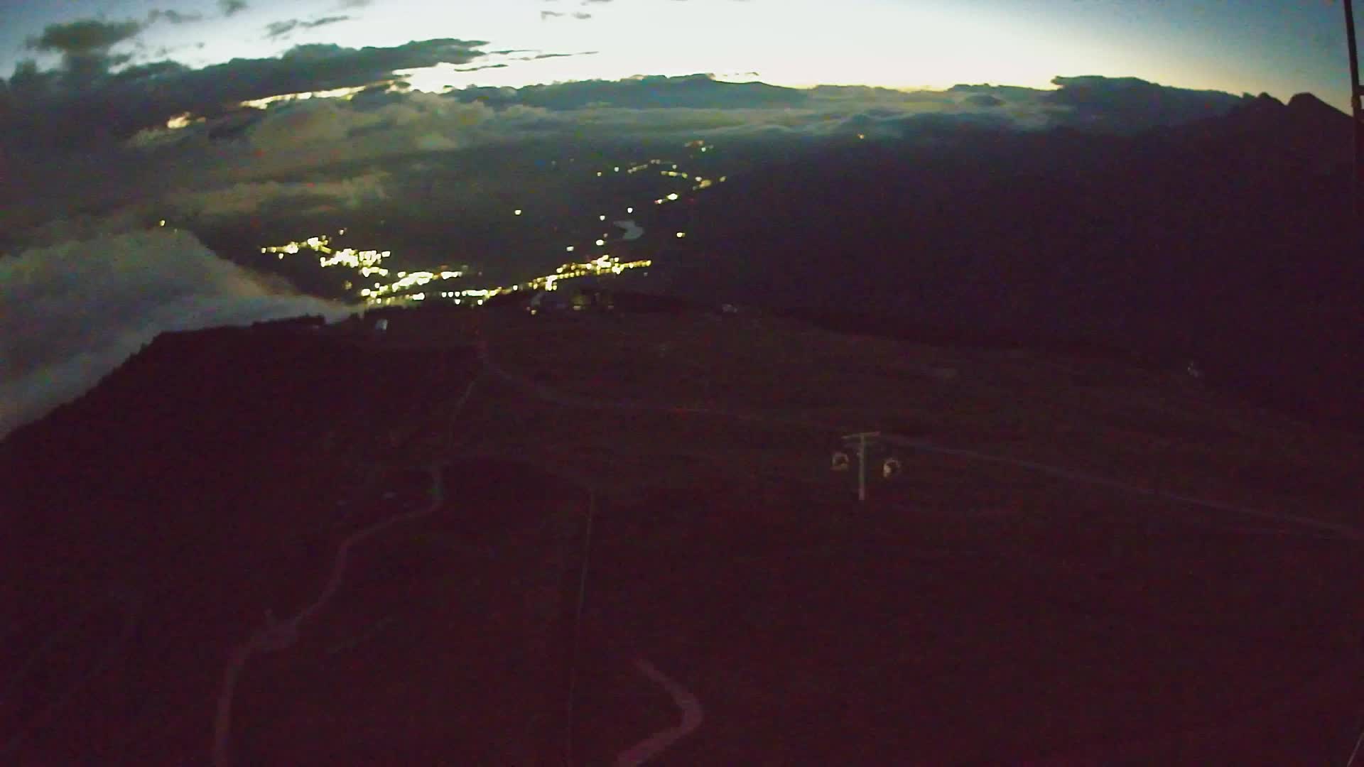 Kronplatz peak | view to Valdaora – Olang
