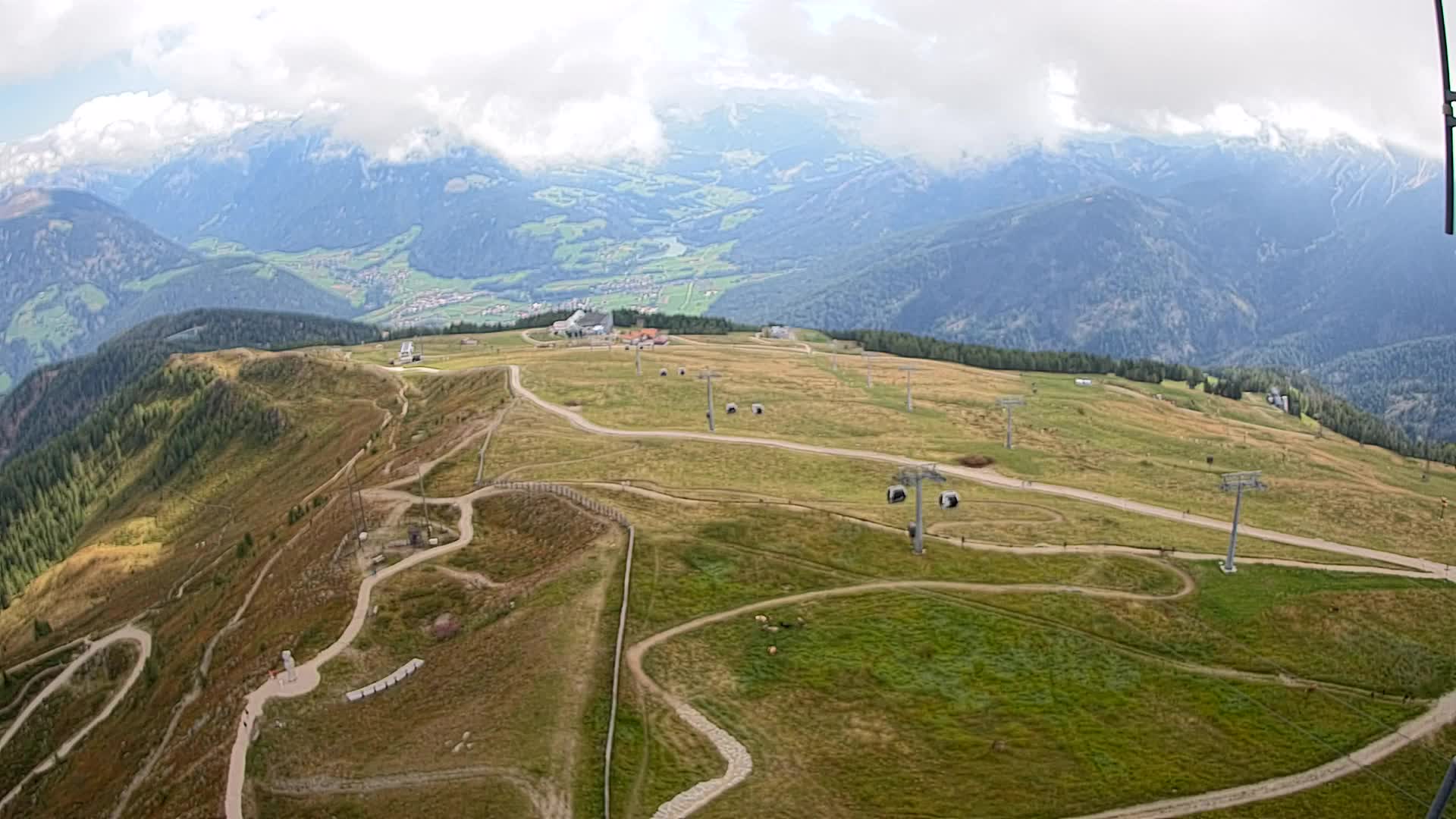 Kronplatz peak | view to Valdaora – Olang