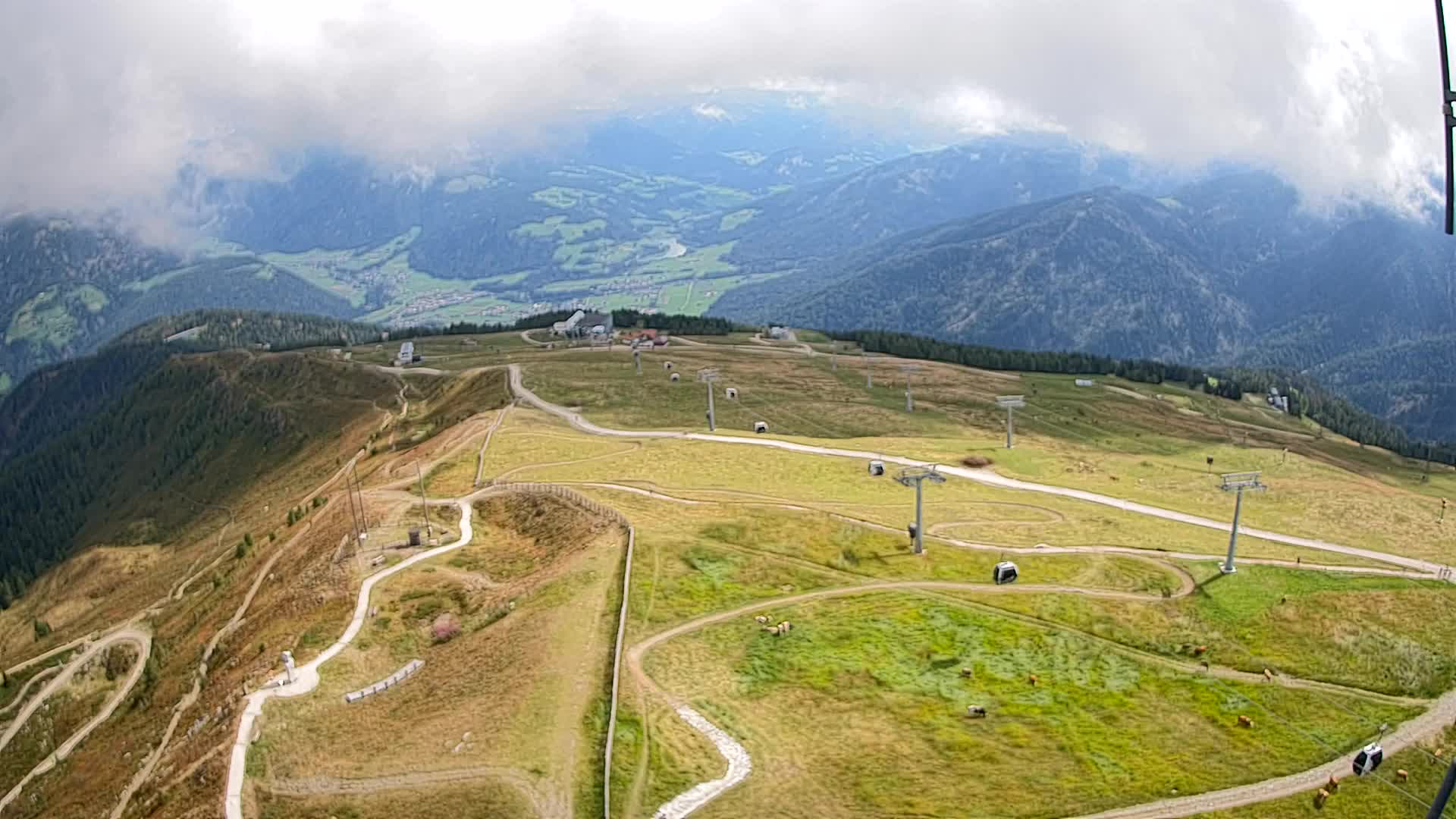 Kronplatz peak | view to Valdaora – Olang