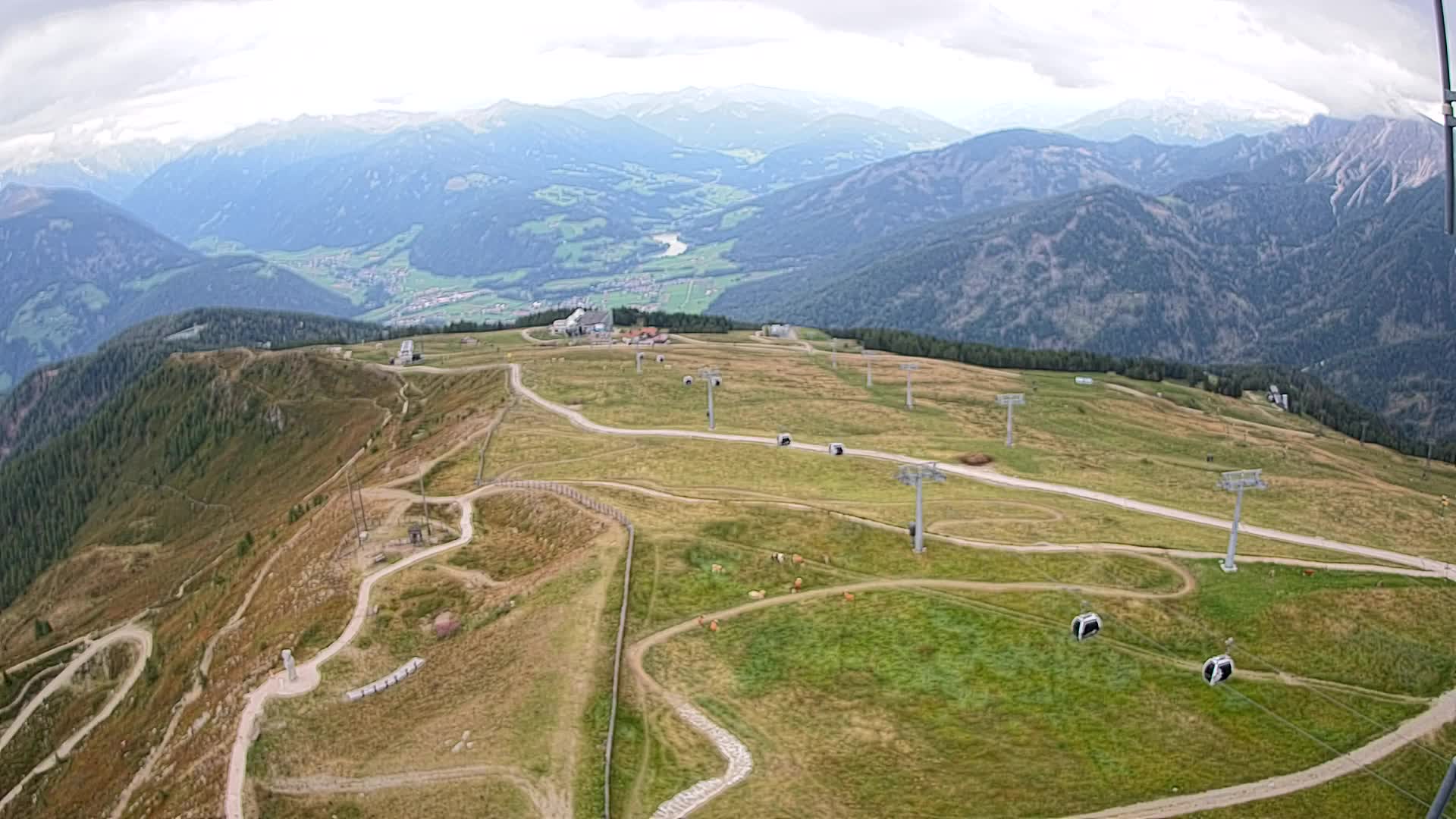 Kronplatz peak | view to Valdaora – Olang