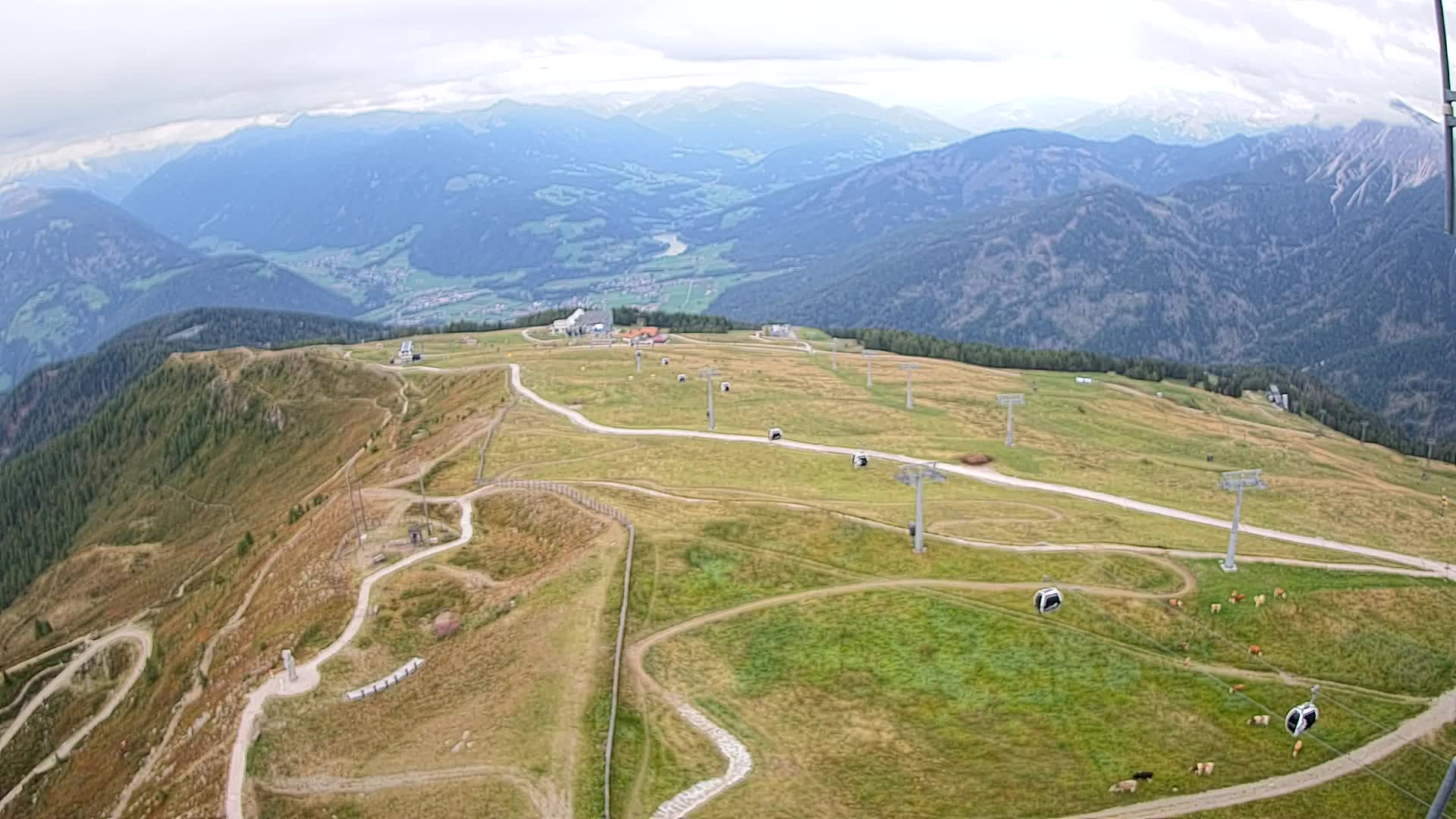 Kronplatz peak | view to Valdaora – Olang