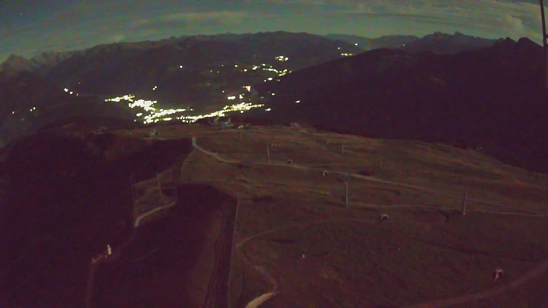 Kronplatz peak | view to Valdaora – Olang