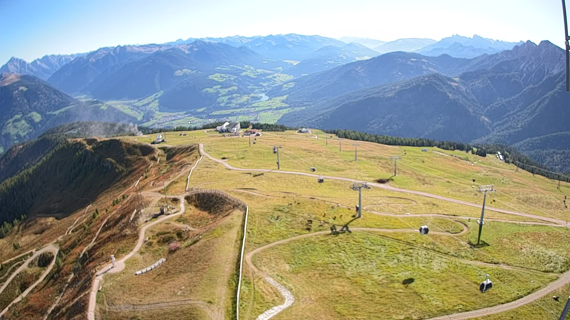 Kronplatz peak | view to Valdaora – Olang