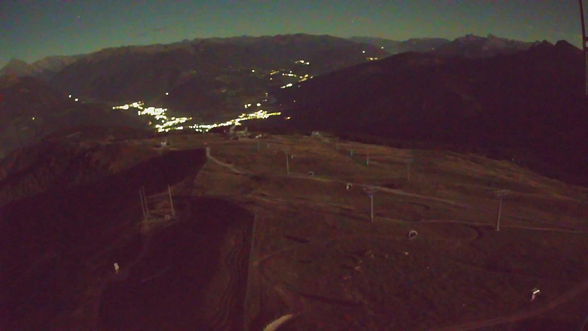 Kronplatz peak | view to Valdaora – Olang