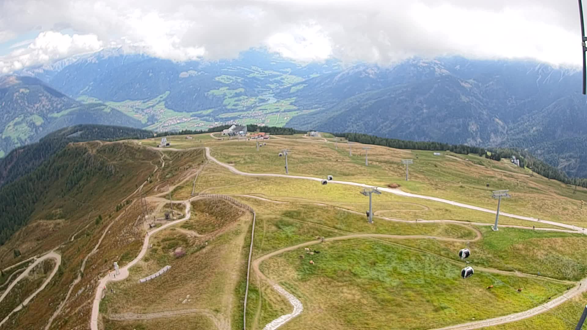 Sommet du Kronplatz | vue sur Valdaora – Olang