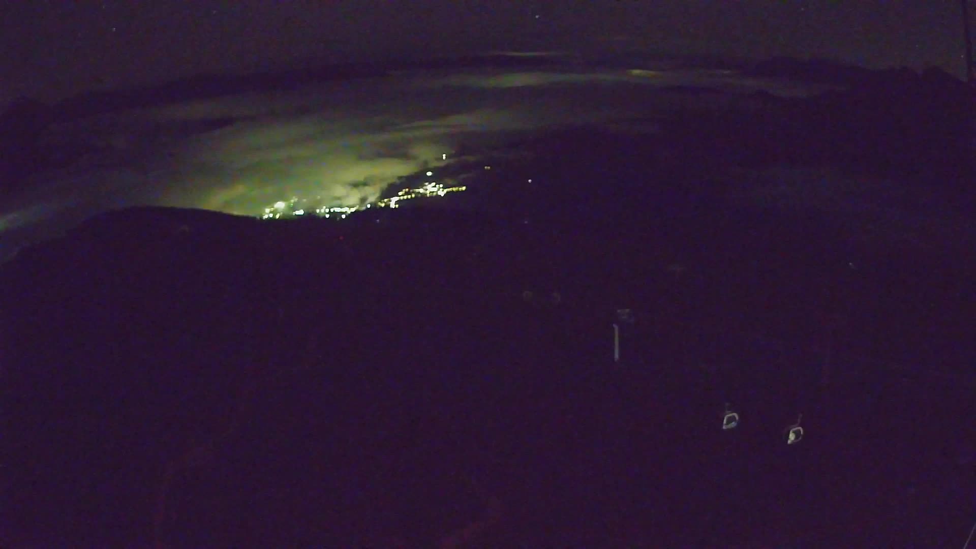 Kronplatz peak | view to Valdaora – Olang