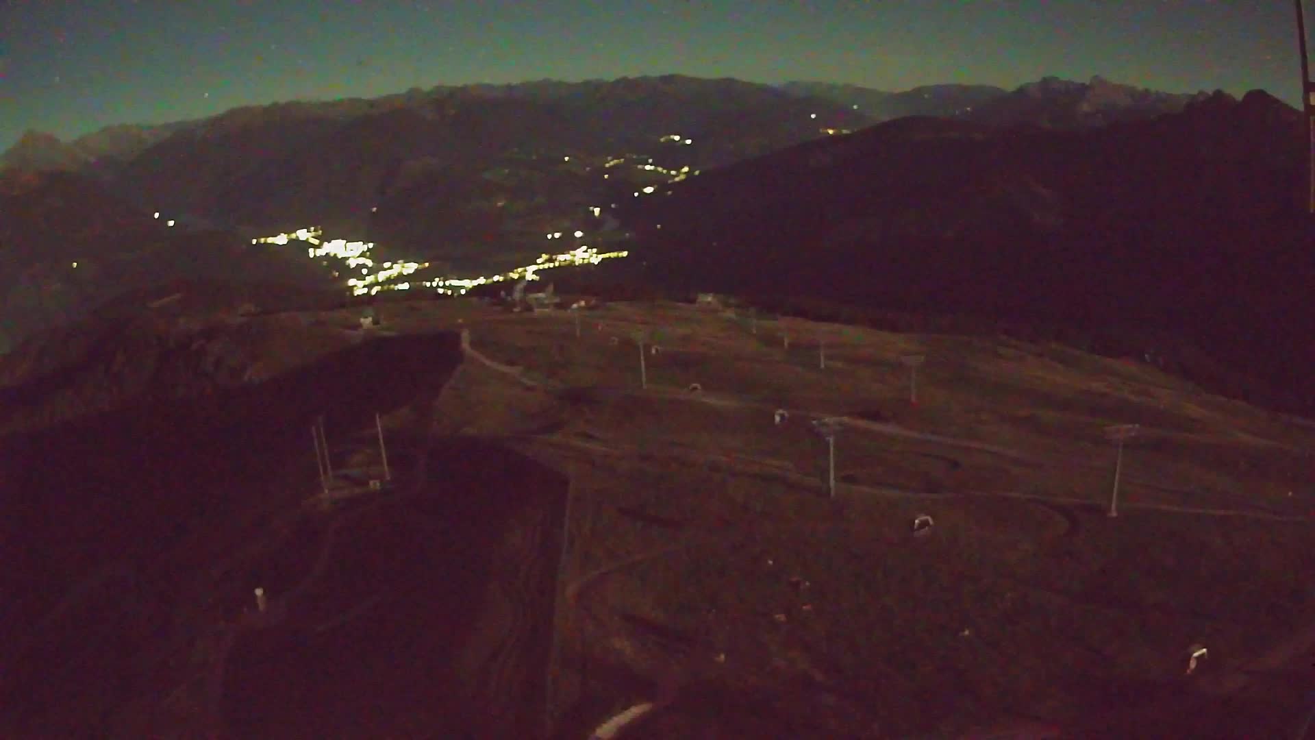 Kronplatz peak | view to Valdaora – Olang