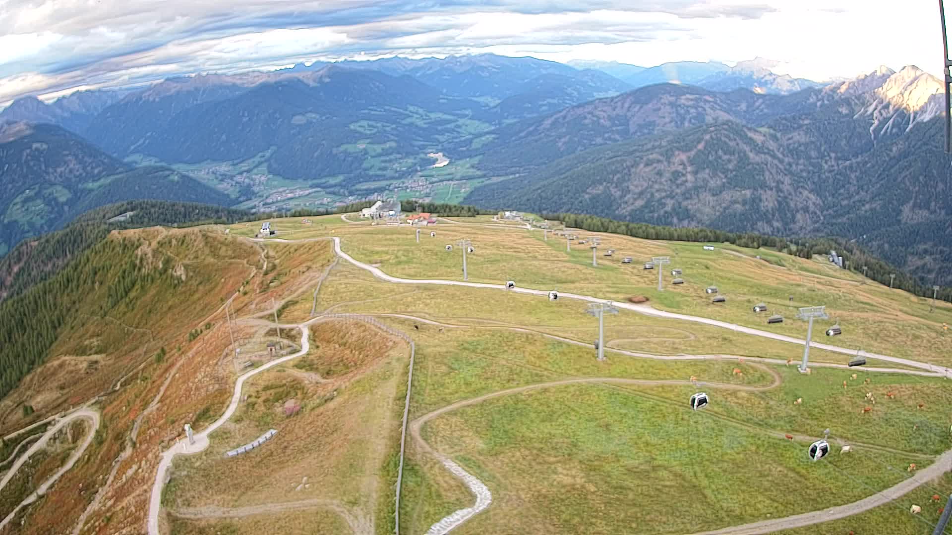 Kronplatz peak | view to Valdaora – Olang