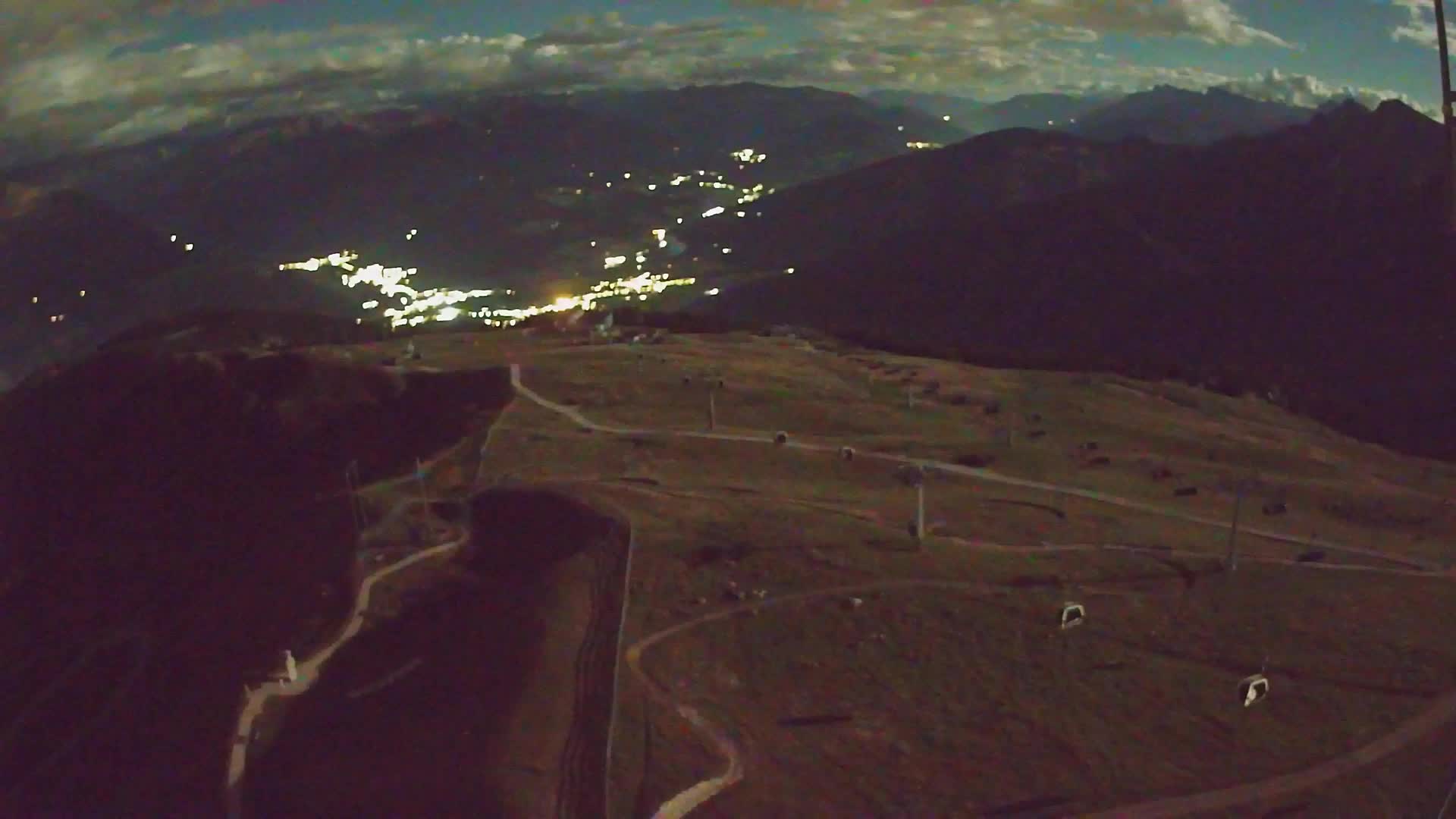 Kronplatz peak | view to Valdaora – Olang