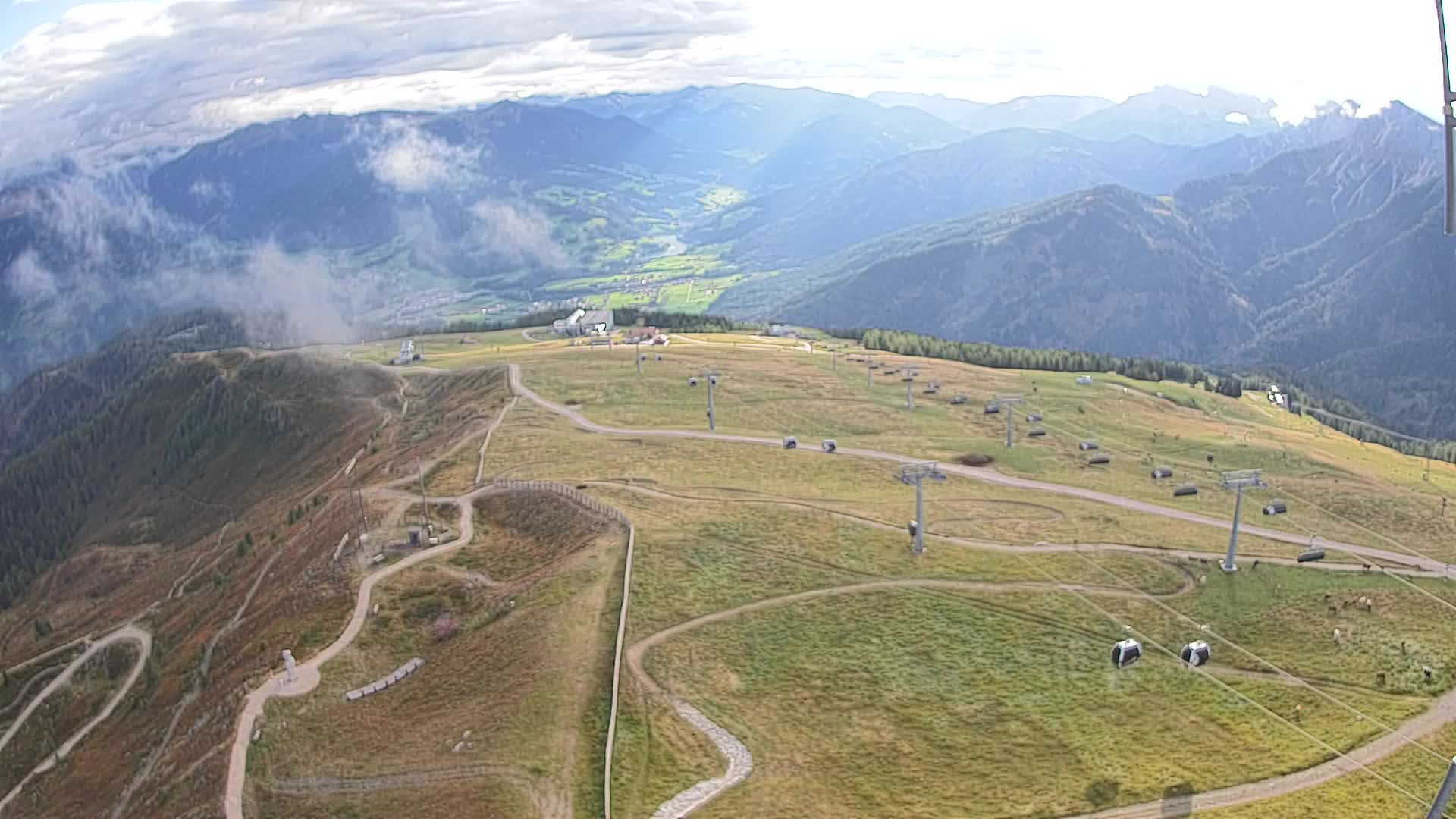 Kronplatz peak | view to Valdaora – Olang