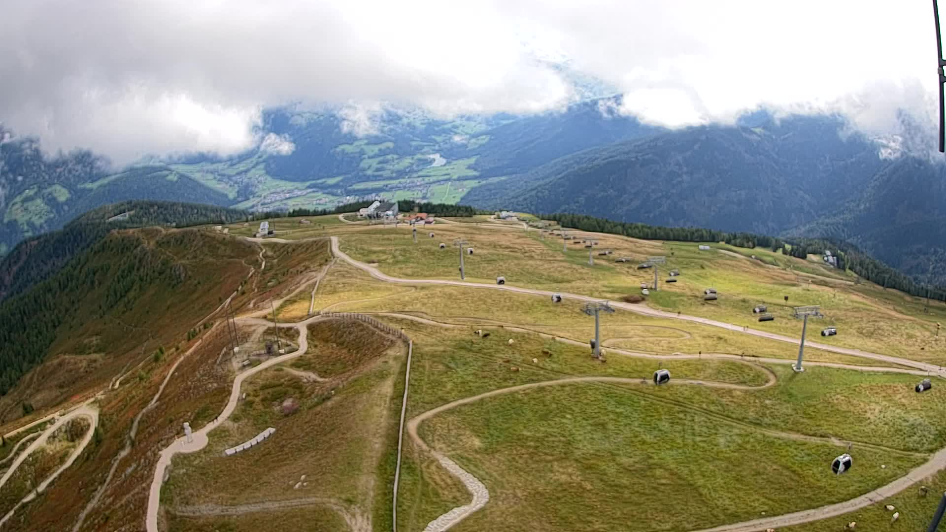 Kronplatz peak | view to Valdaora – Olang