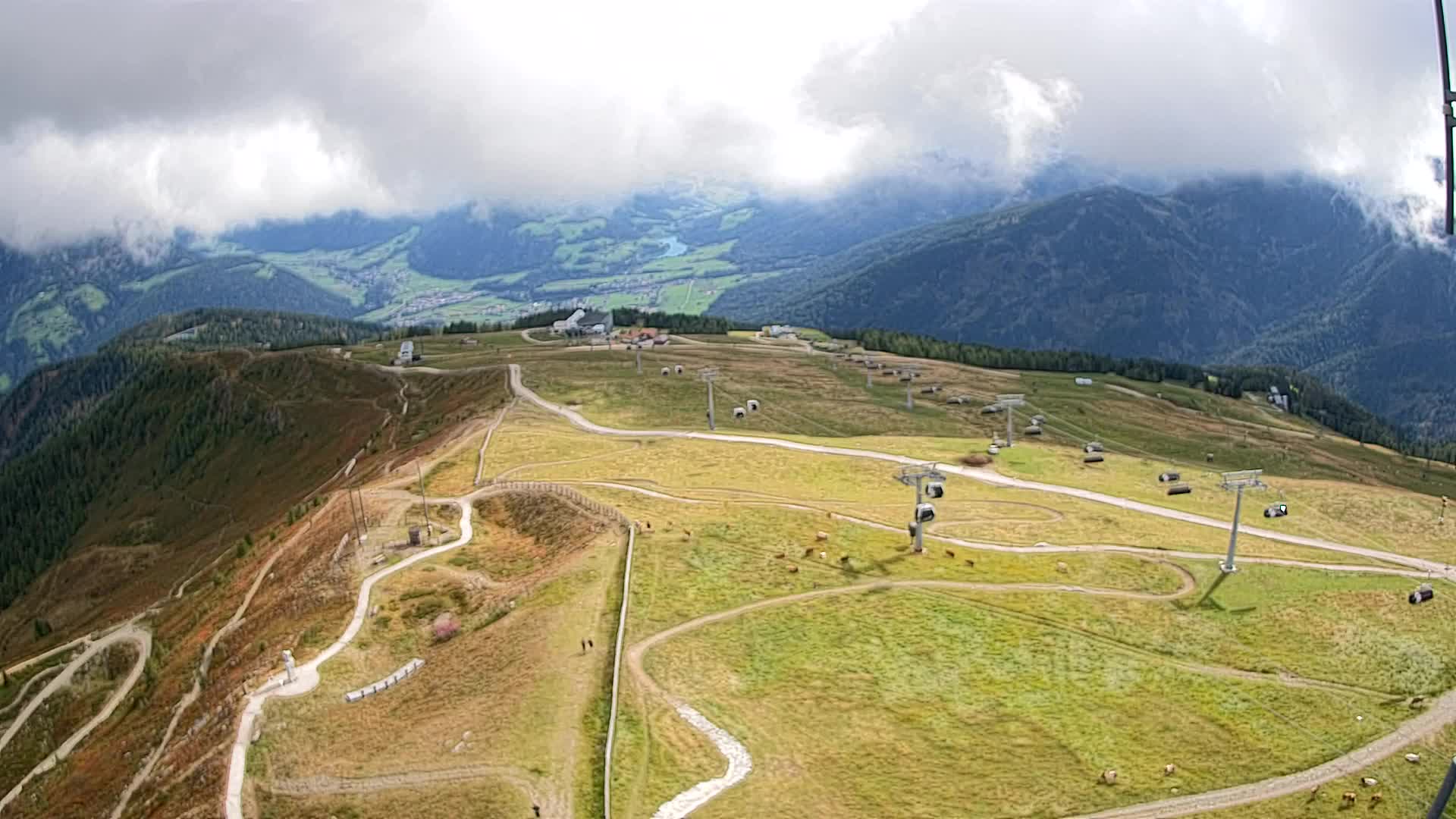 Kronplatz peak | view to Valdaora – Olang