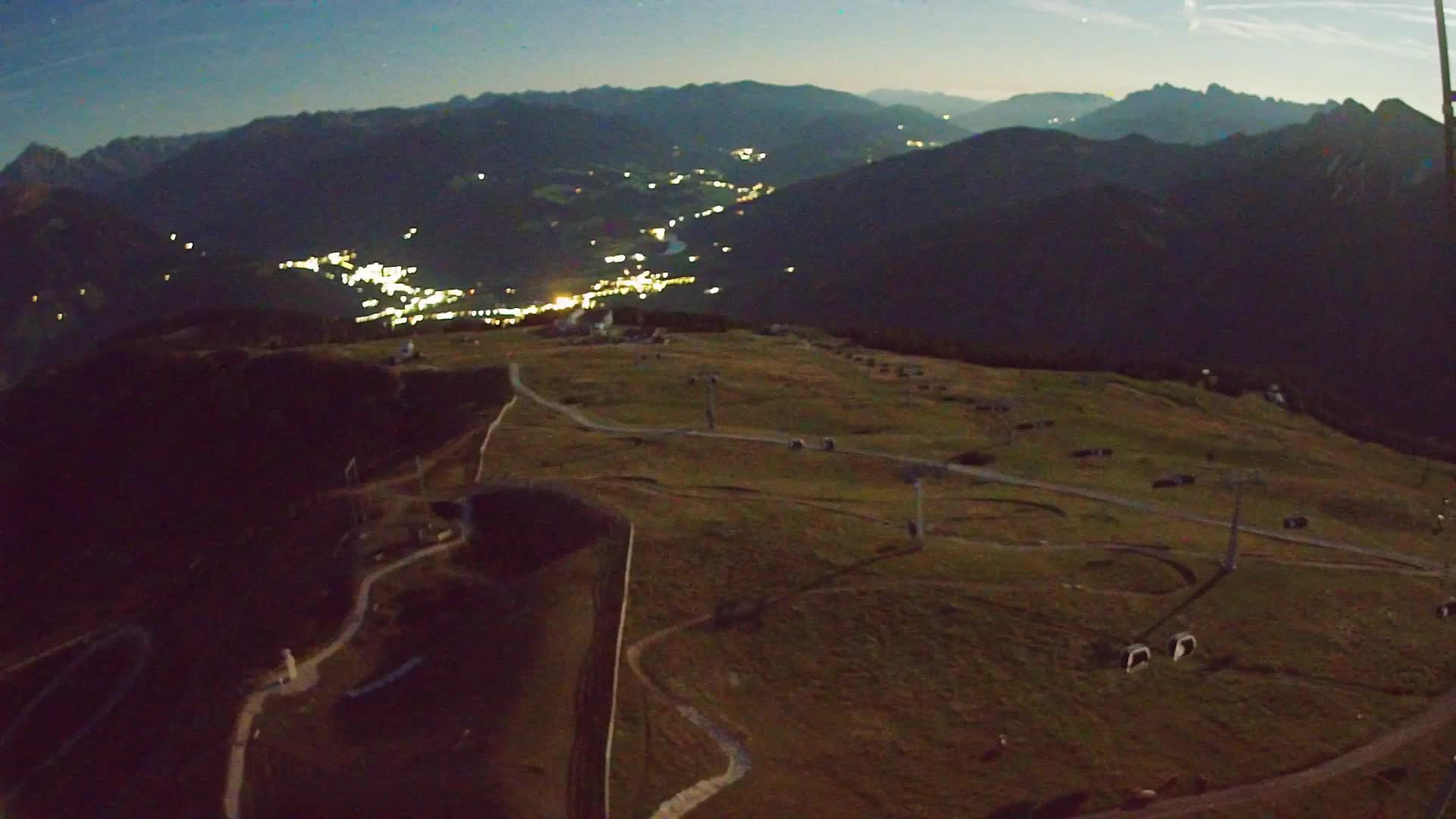 Kronplatz peak | view to Valdaora – Olang