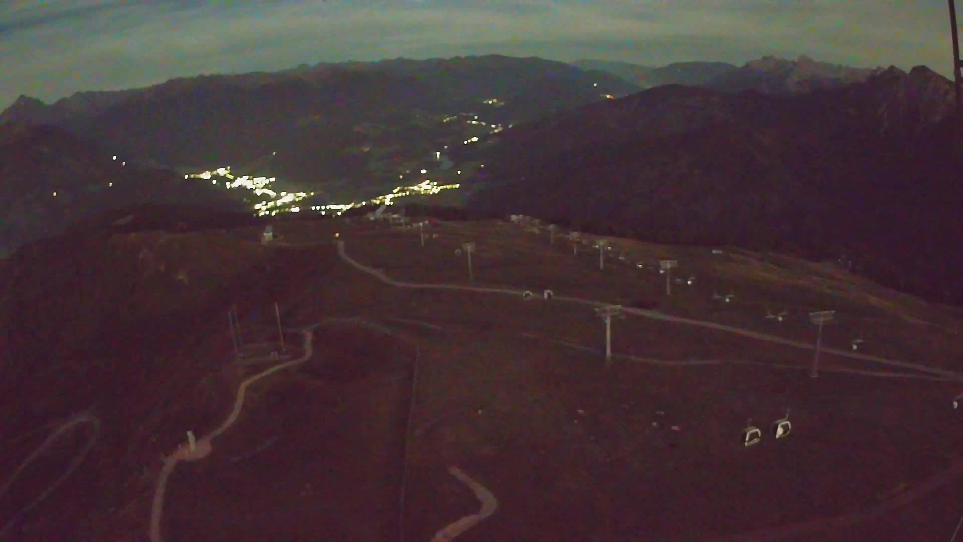 Kronplatz peak | view to Valdaora – Olang
