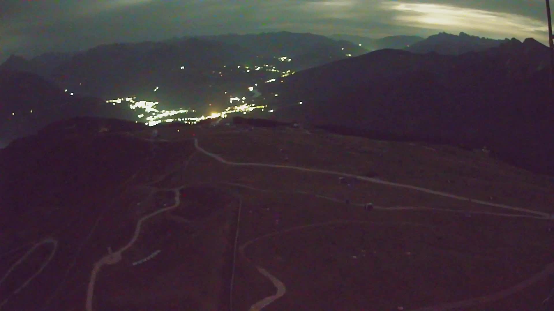 Kronplatz peak | view to Valdaora – Olang