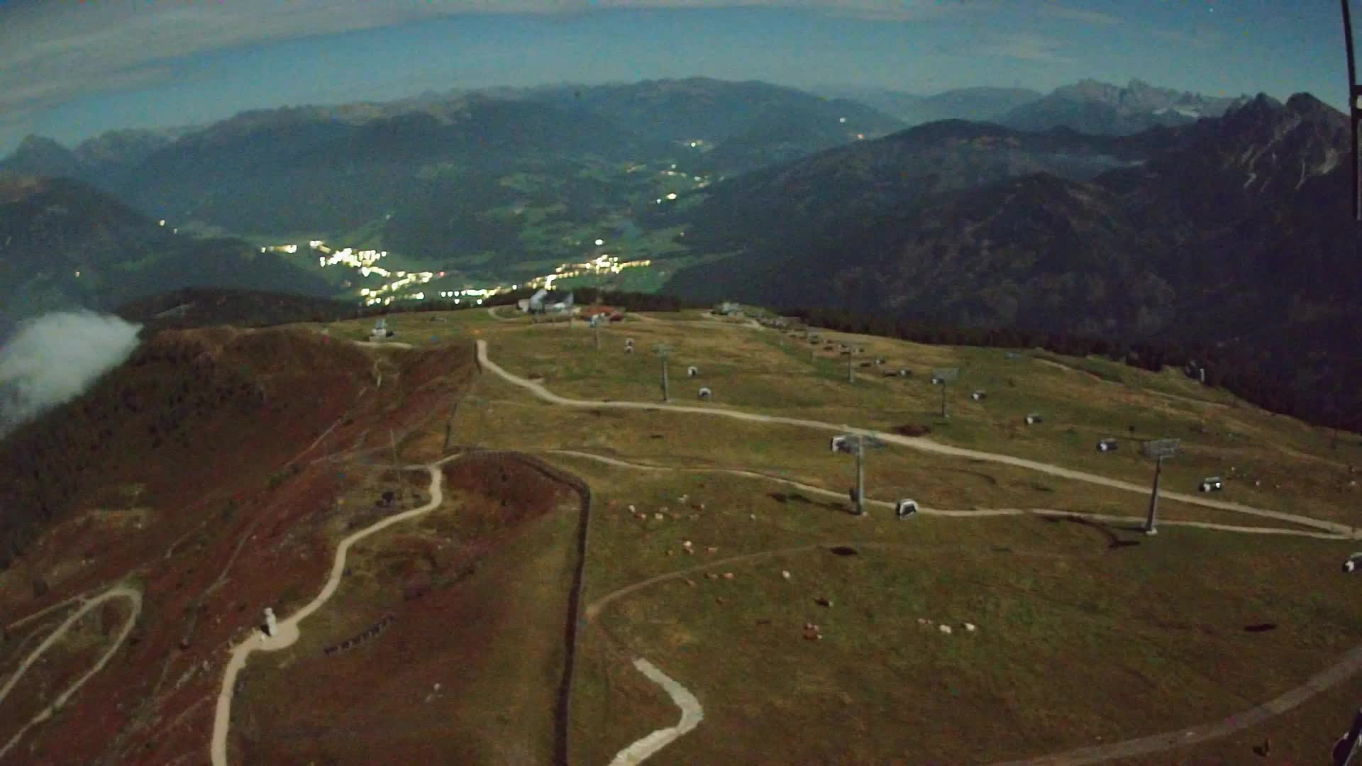 Kronplatz peak | view to Valdaora – Olang