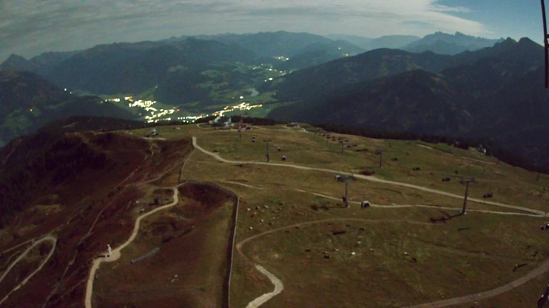 Kronplatz peak | view to Valdaora – Olang