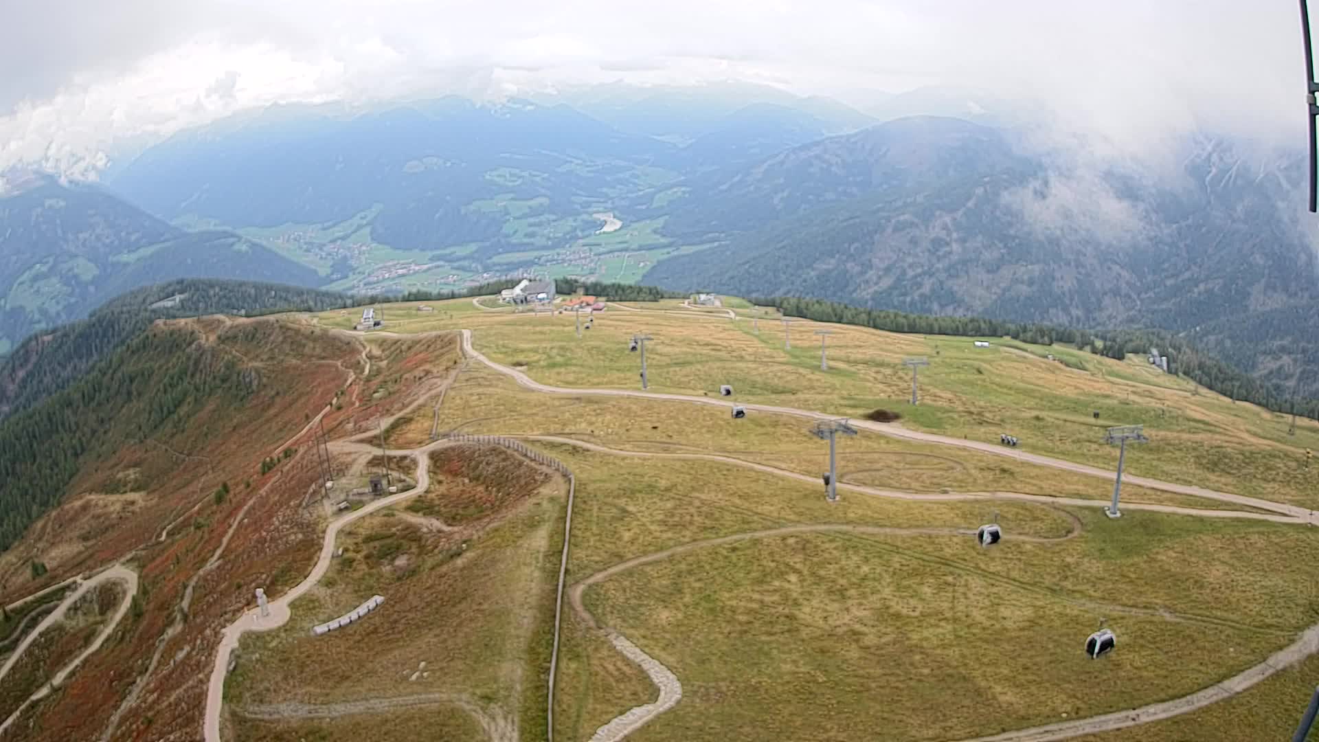 Kronplatz peak | view to Valdaora – Olang