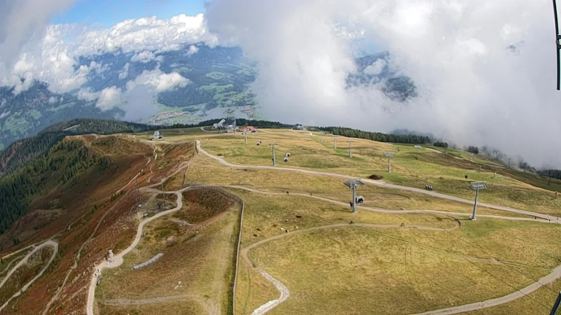 Kronplatz peak | view to Valdaora – Olang