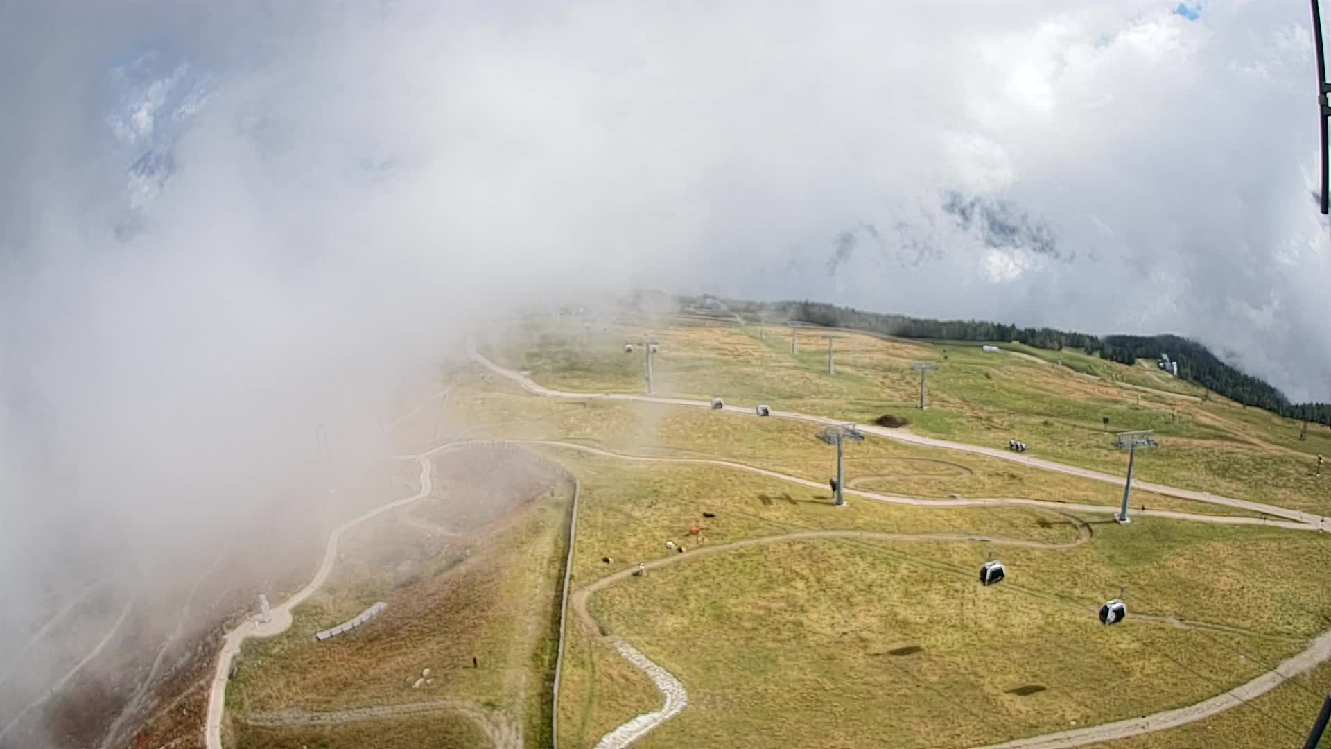 Kronplatz peak | view to Valdaora – Olang