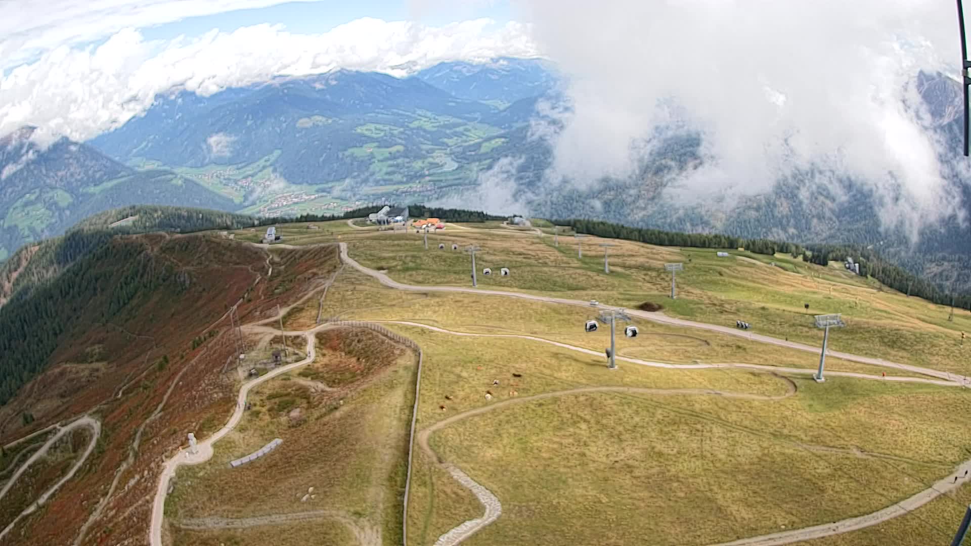 Kronplatz peak | view to Valdaora – Olang