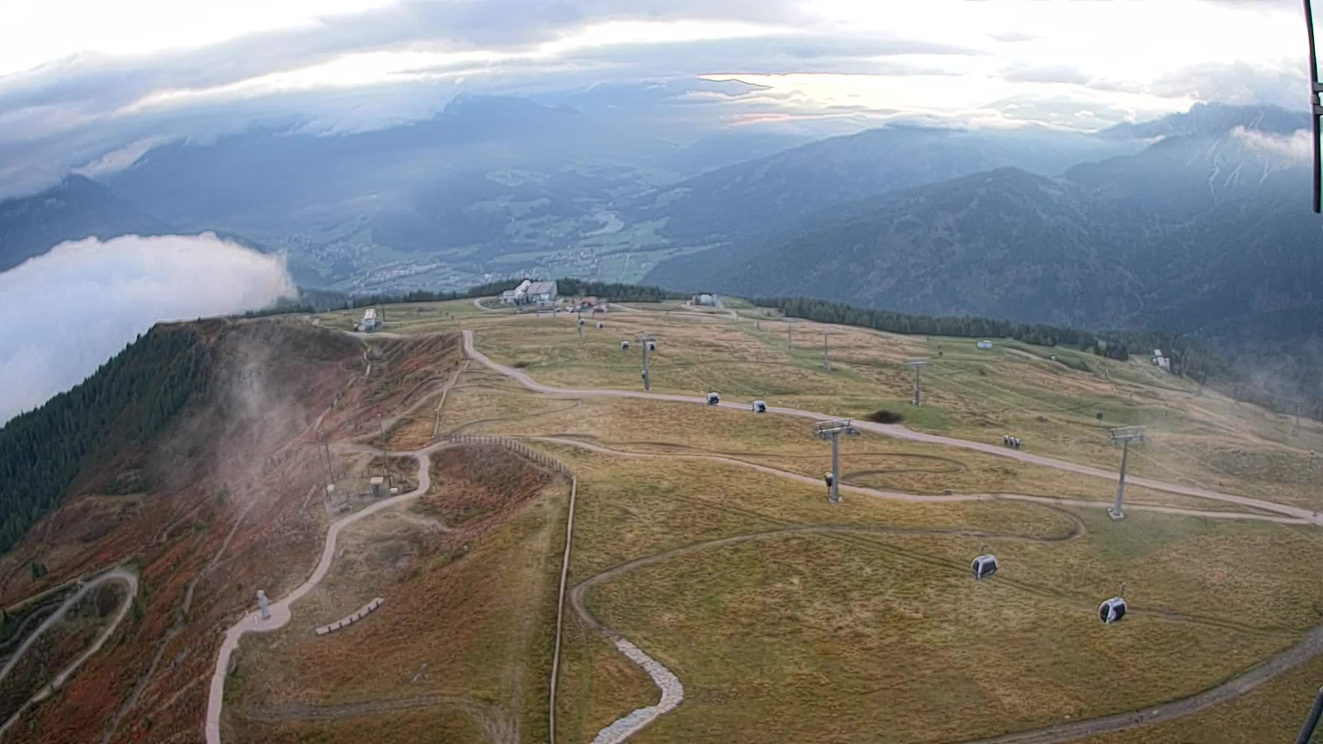 Kronplatz peak | view to Valdaora – Olang
