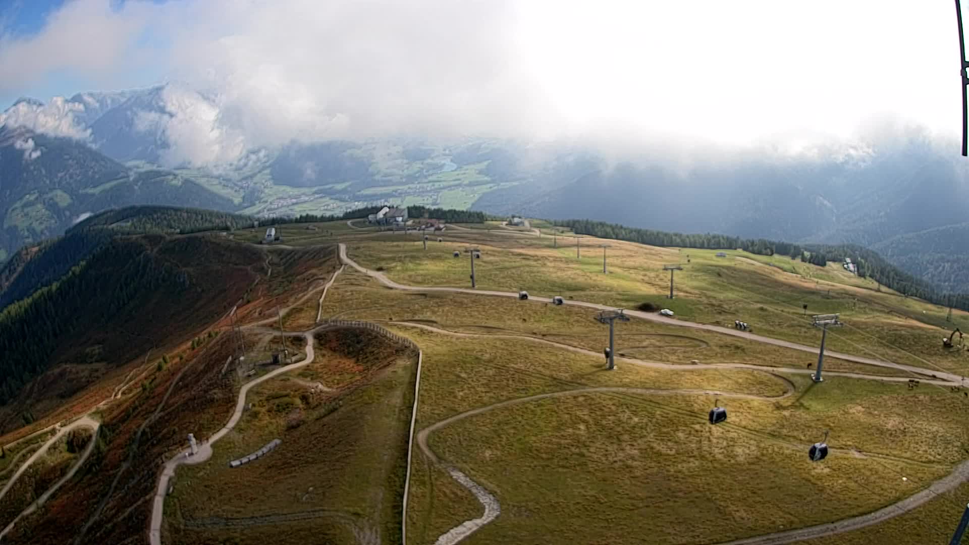 Kronplatz peak | view to Valdaora – Olang