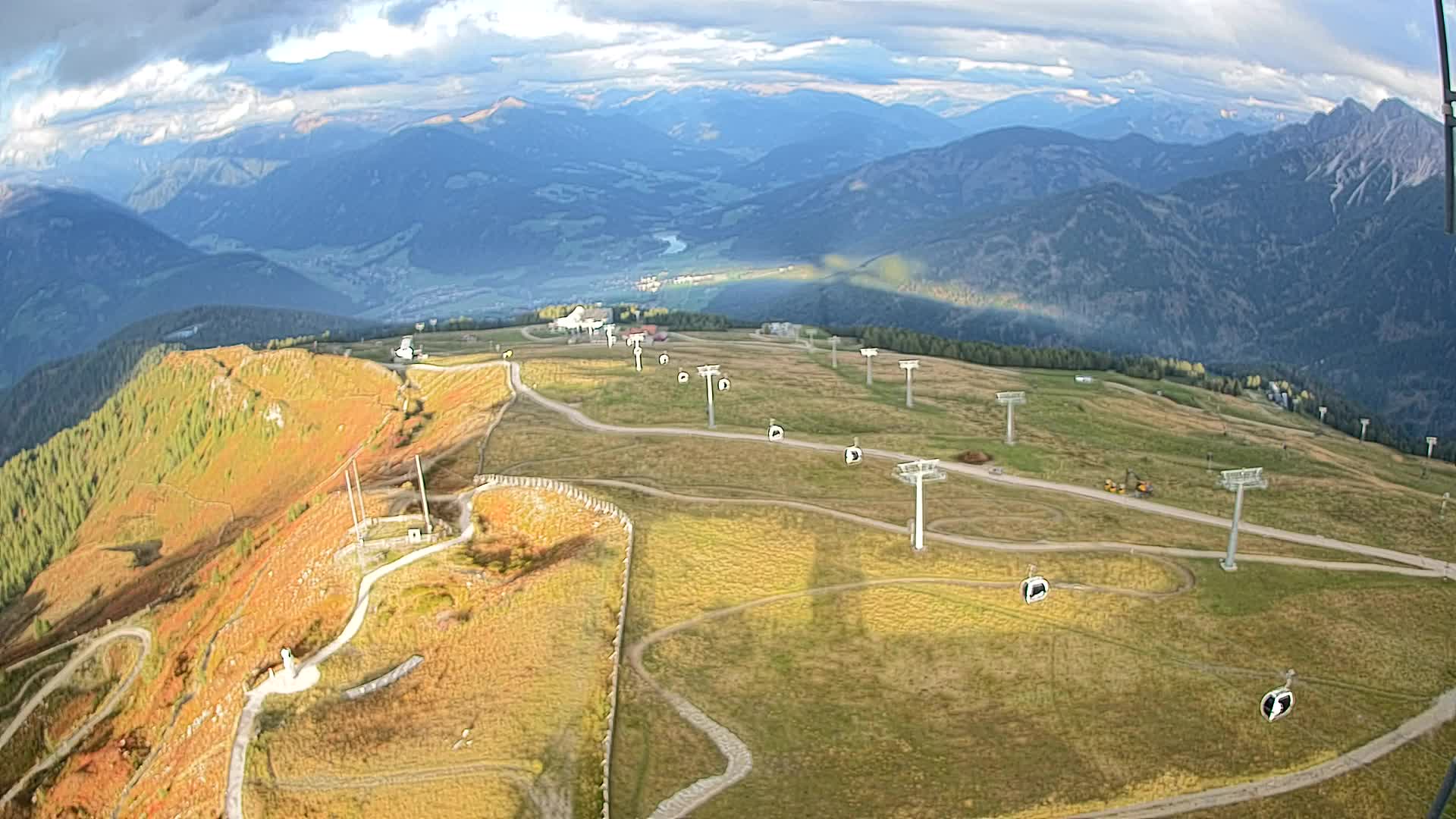 Kronplatz peak | view to Valdaora – Olang