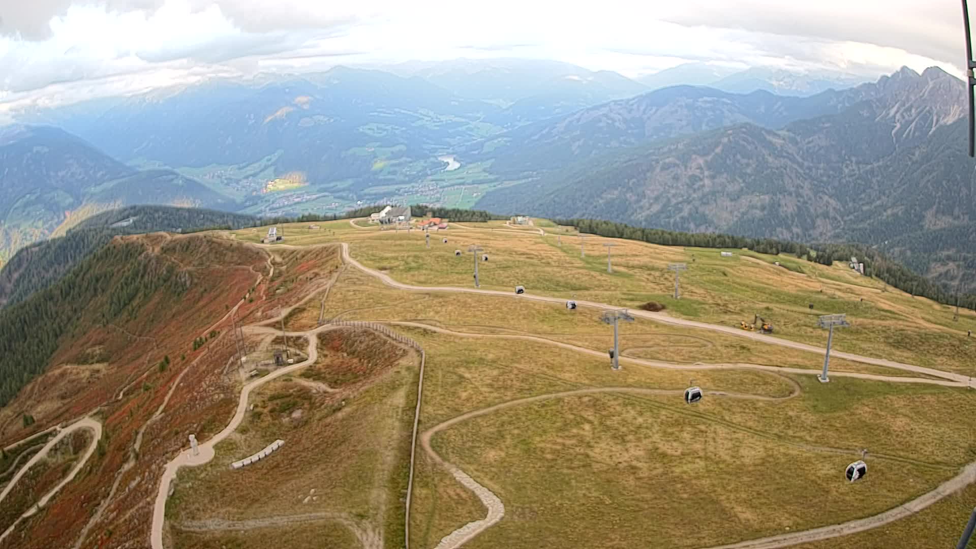 Kronplatz peak | view to Valdaora – Olang