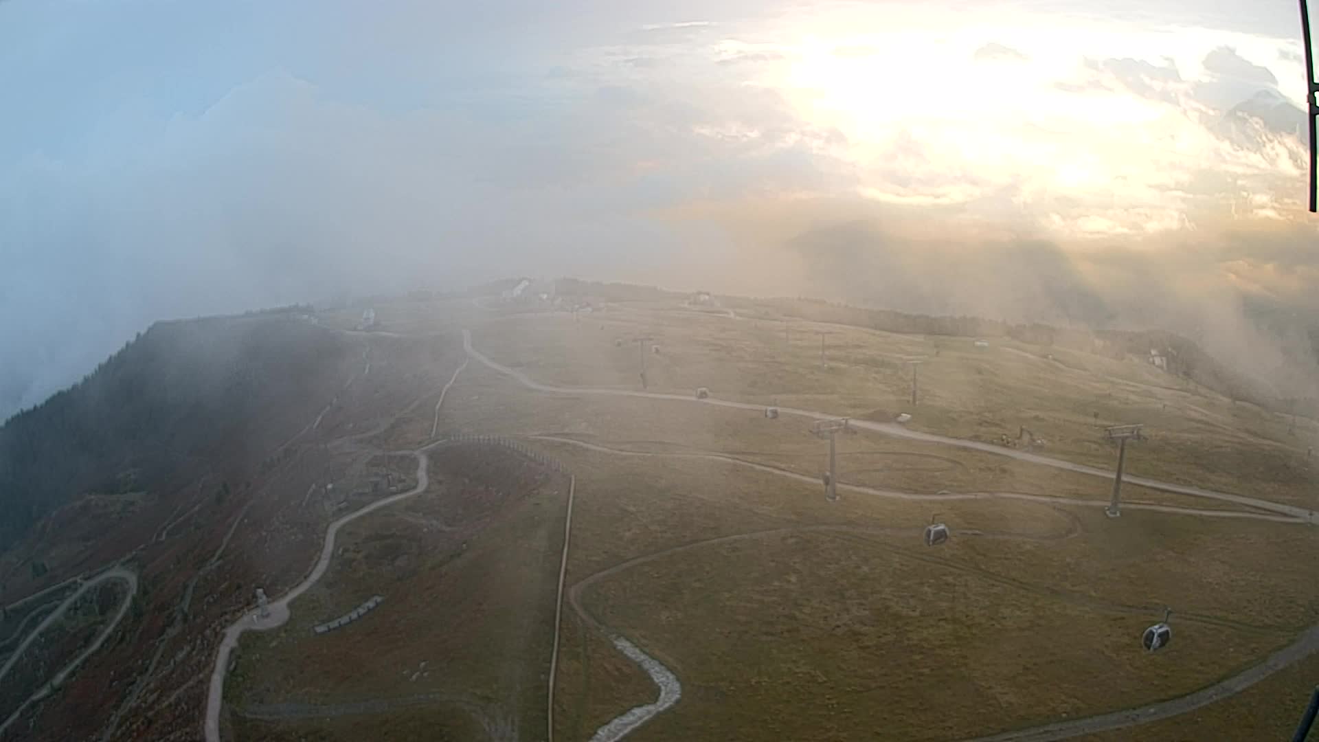 Kronplatz peak | view to Valdaora – Olang