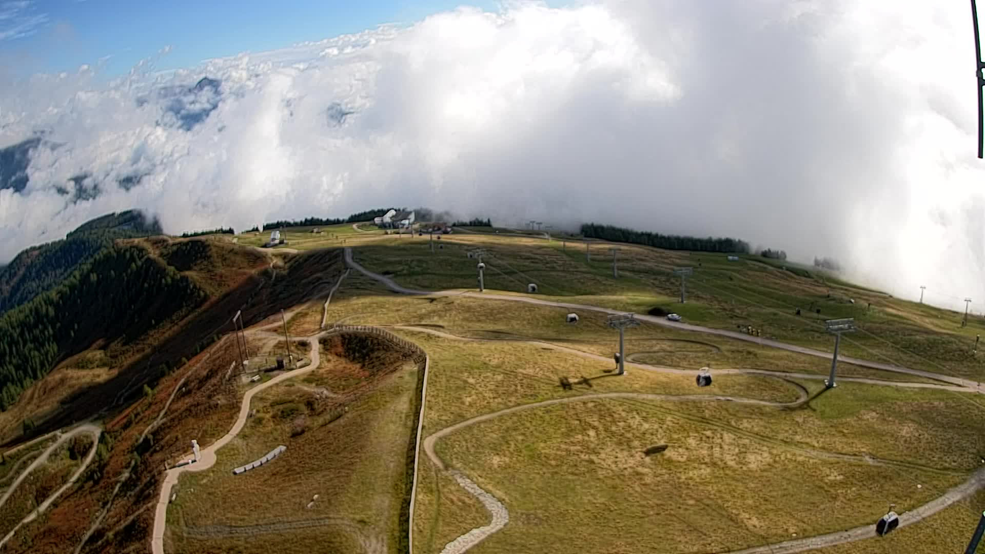 Kronplatz peak | view to Valdaora – Olang