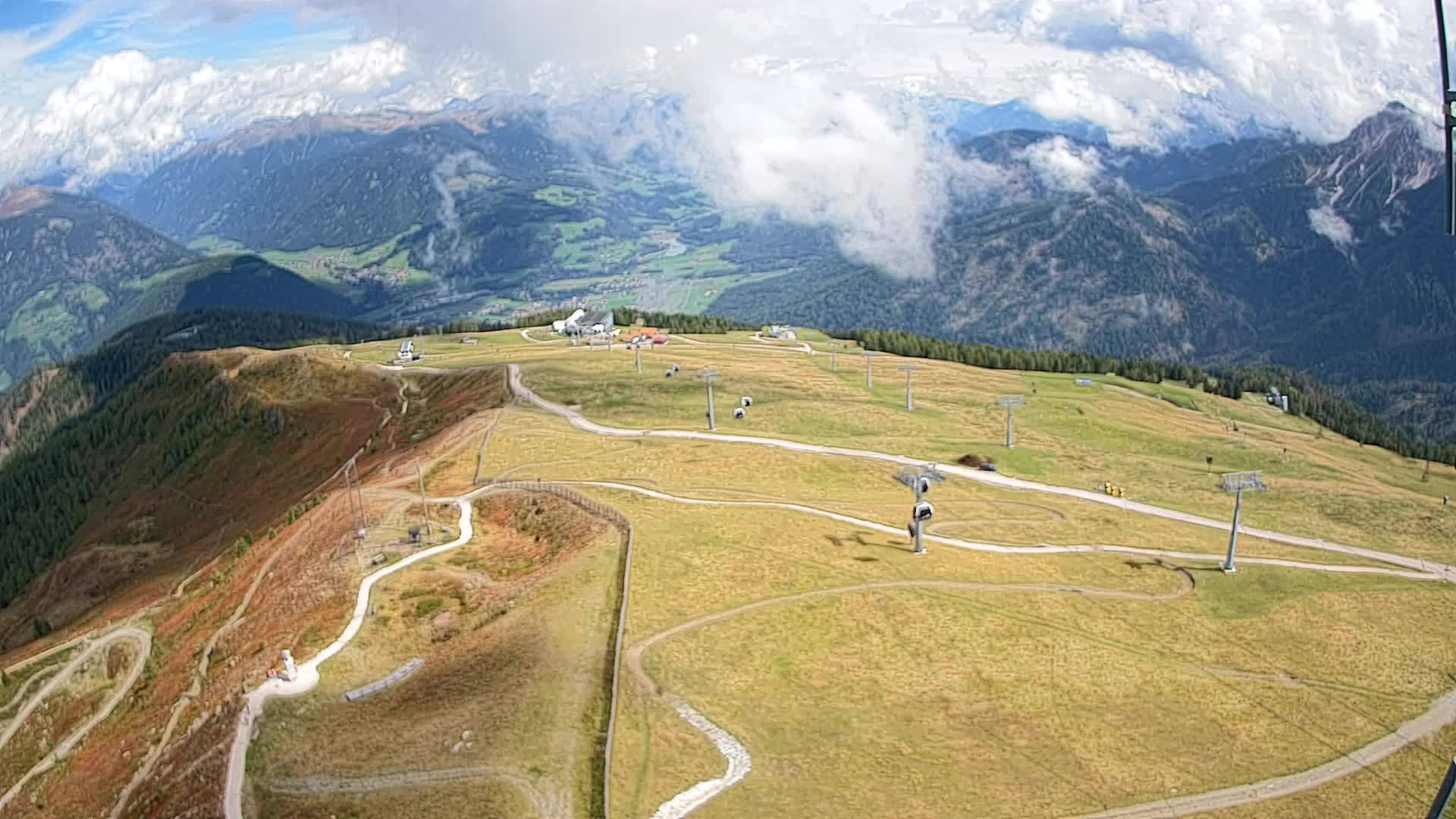 Kronplatz peak | view to Valdaora – Olang