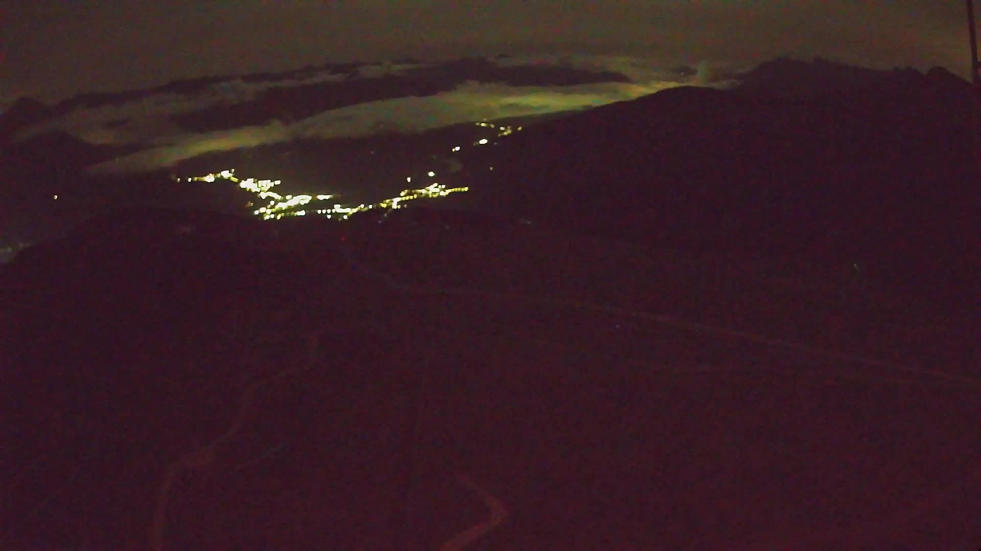 Kronplatz peak | view to Valdaora – Olang