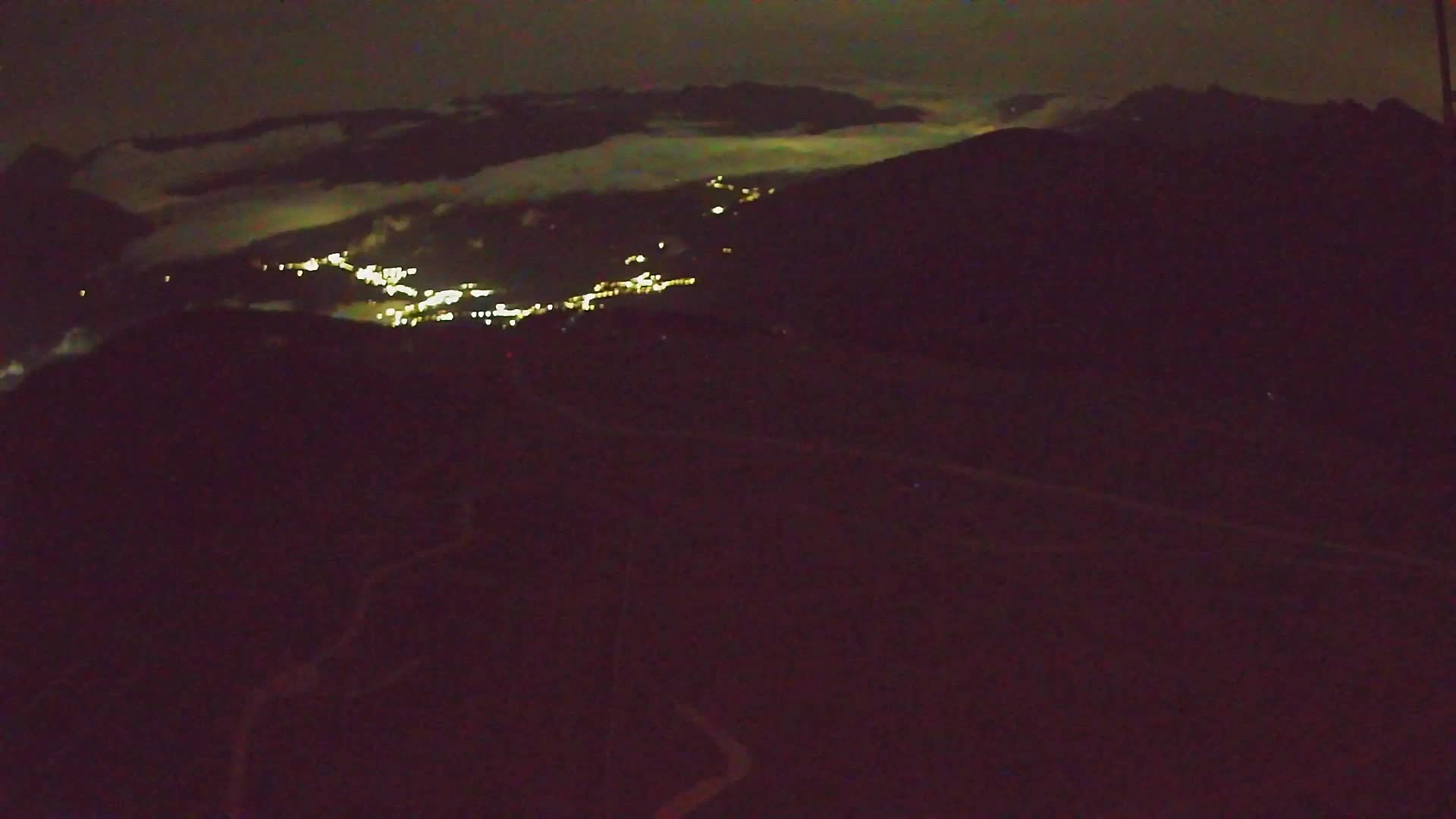 Kronplatz peak | view to Valdaora – Olang