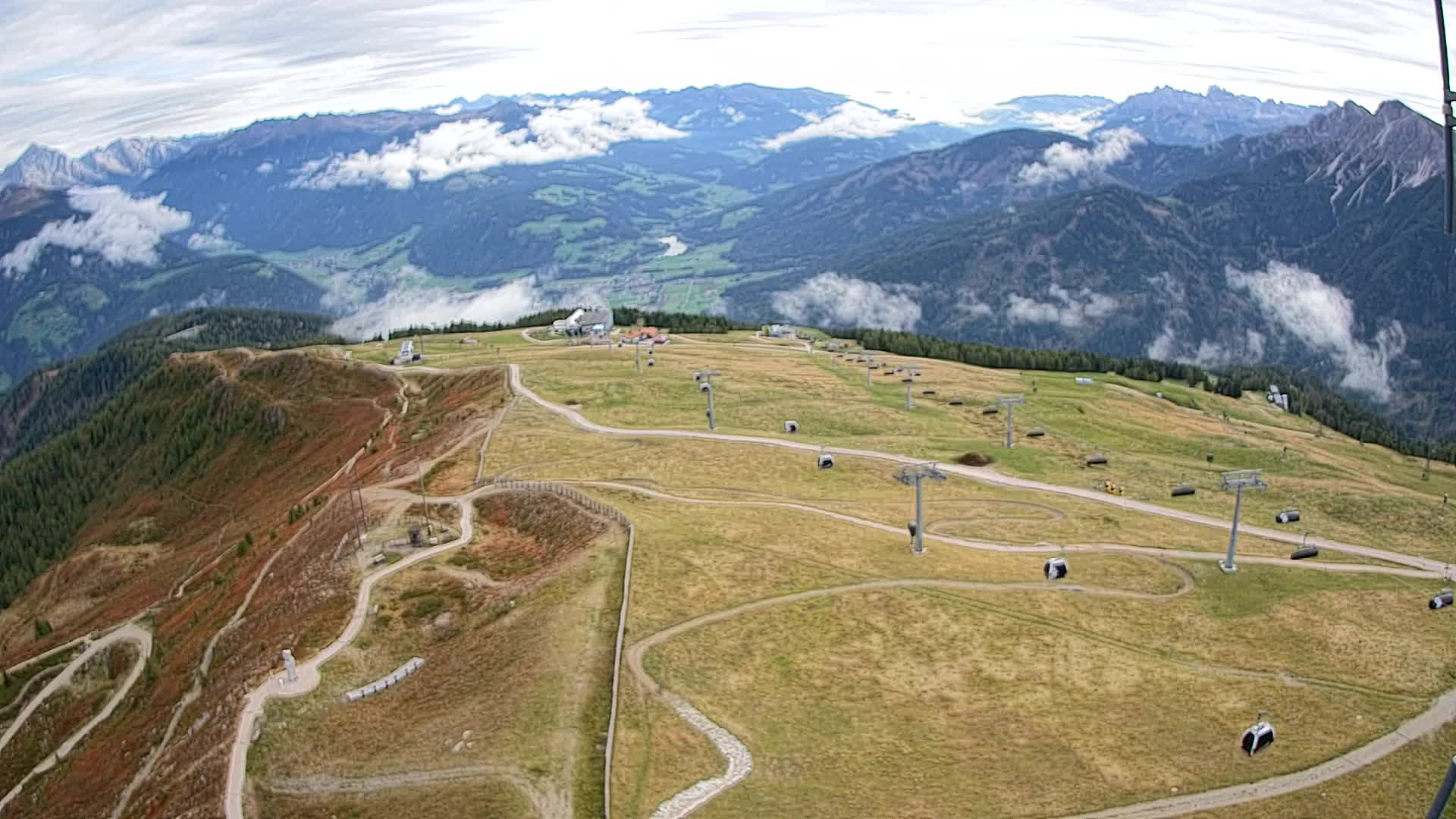 Kronplatz peak | view to Valdaora – Olang