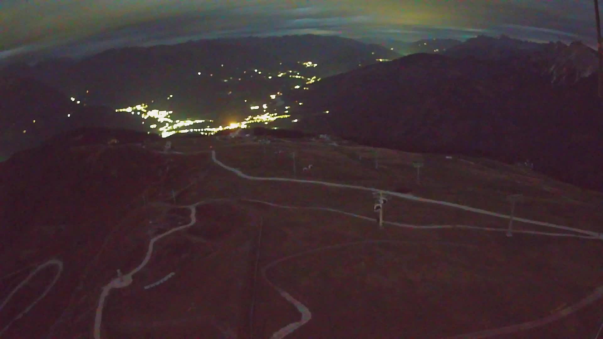 Kronplatz peak | view to Valdaora – Olang