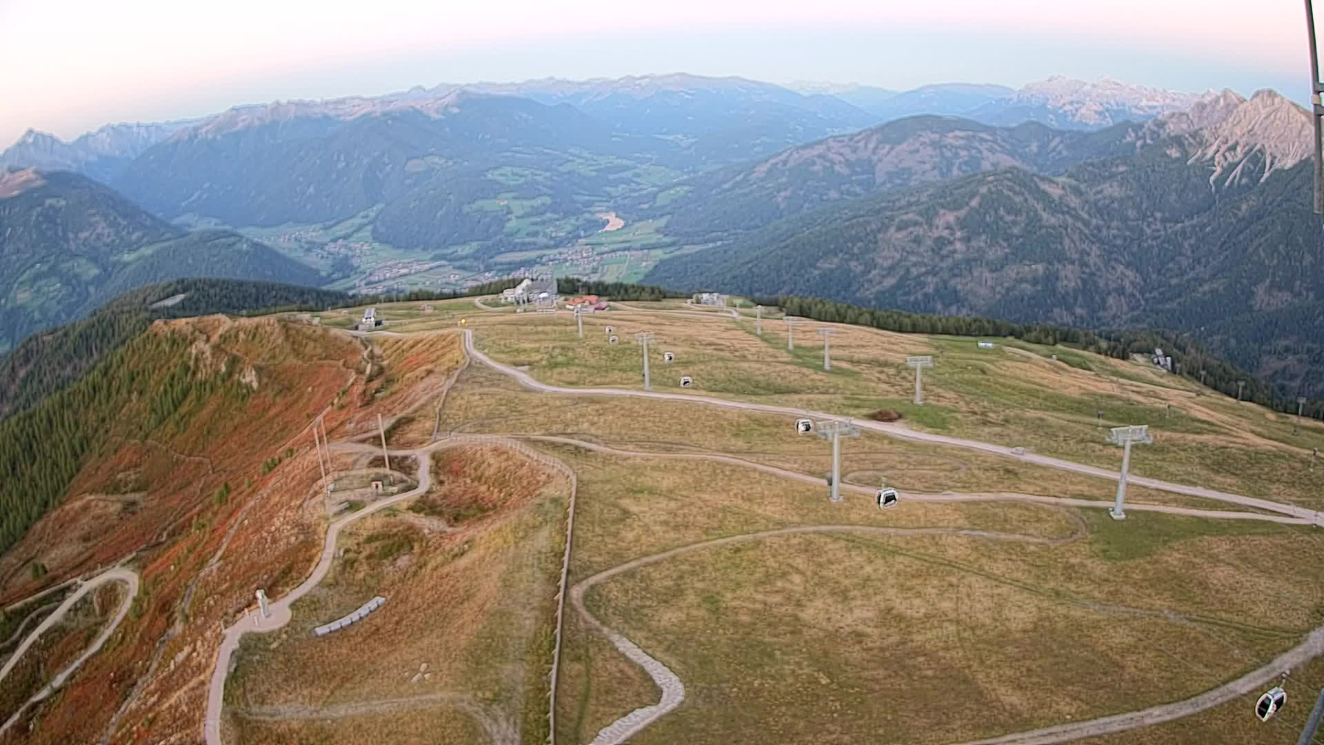 Kronplatz-Gipfel | Blick nach Olang – Valdaora