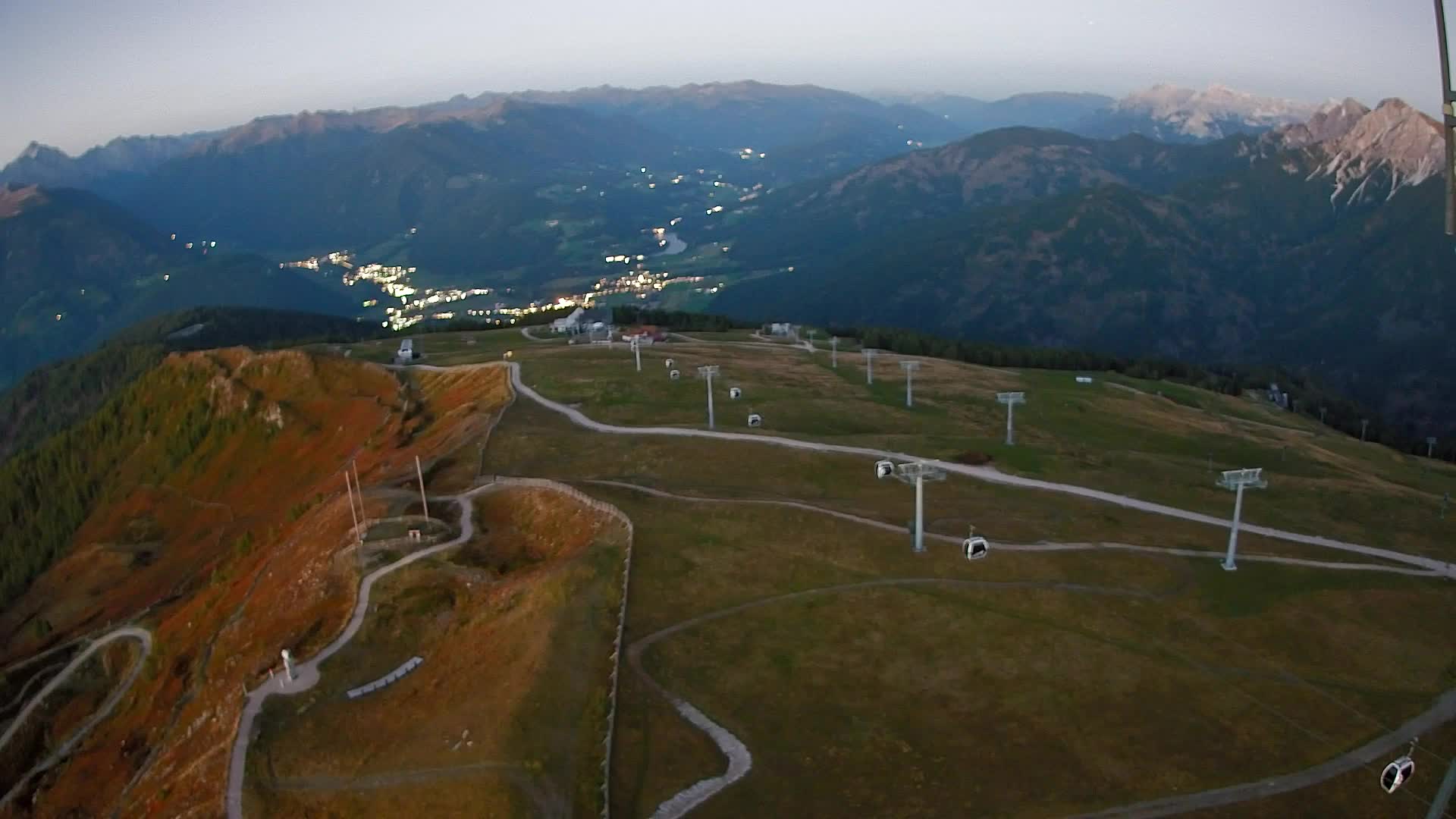 Kronplatz peak | view to Valdaora – Olang
