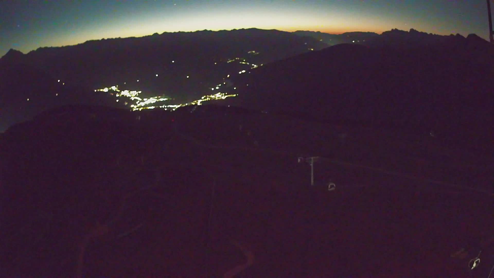 Kronplatz peak | view to Valdaora – Olang