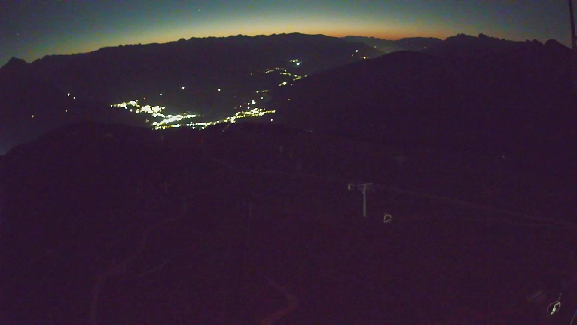 Kronplatz peak | view to Valdaora – Olang